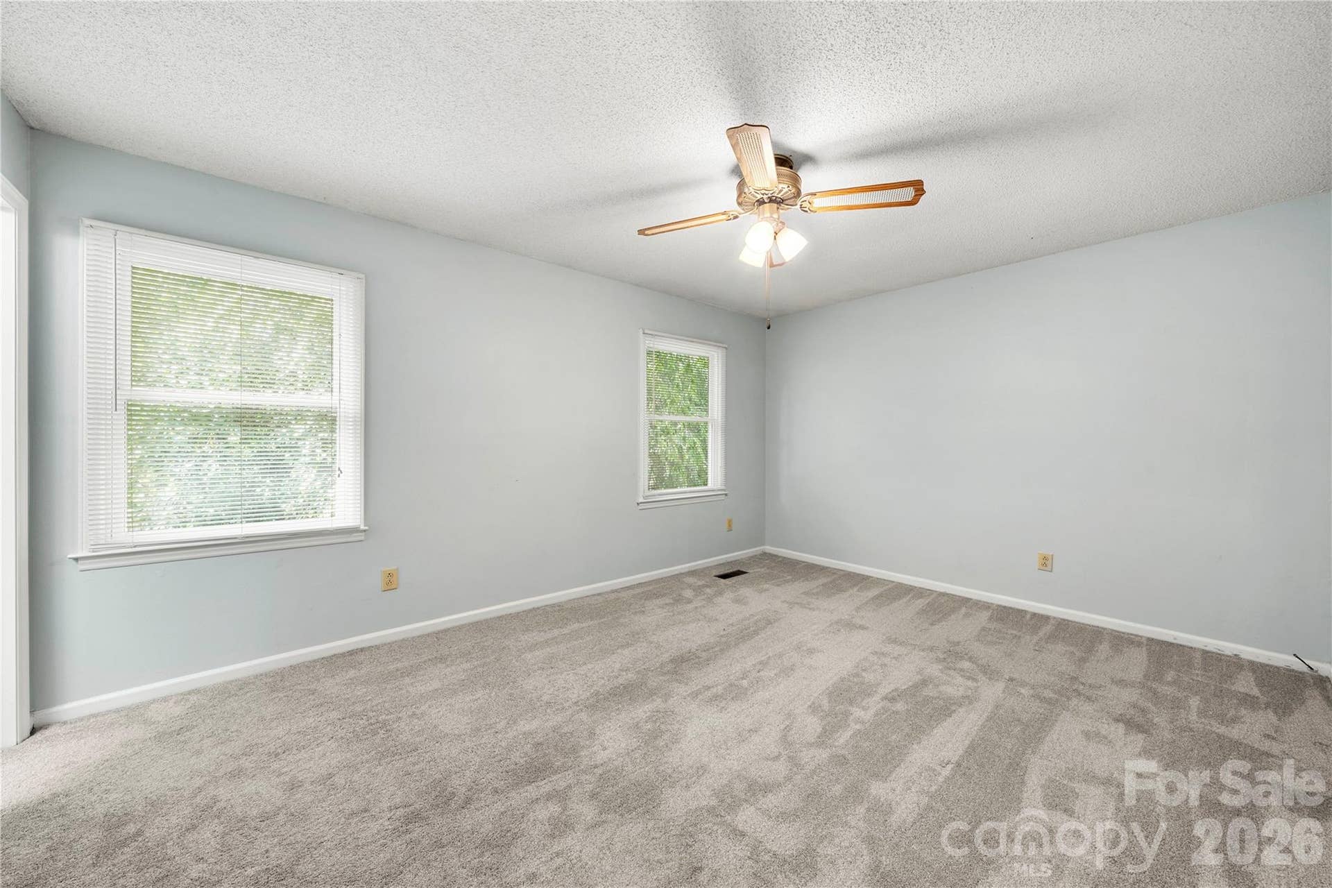 628 Bellows Lane, Charlotte, NC 28270