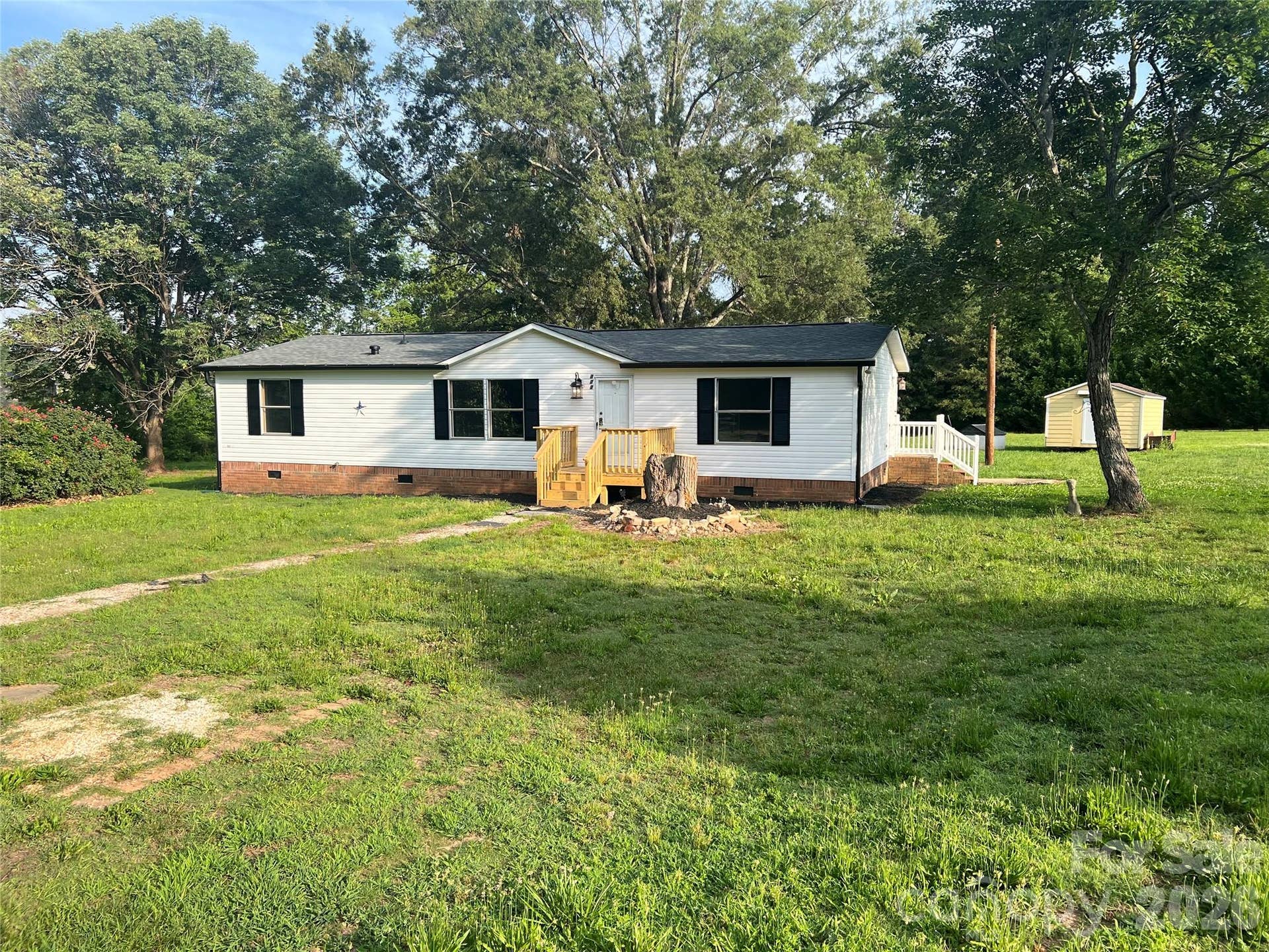 373 Griggs Road, Clover, SC 29710