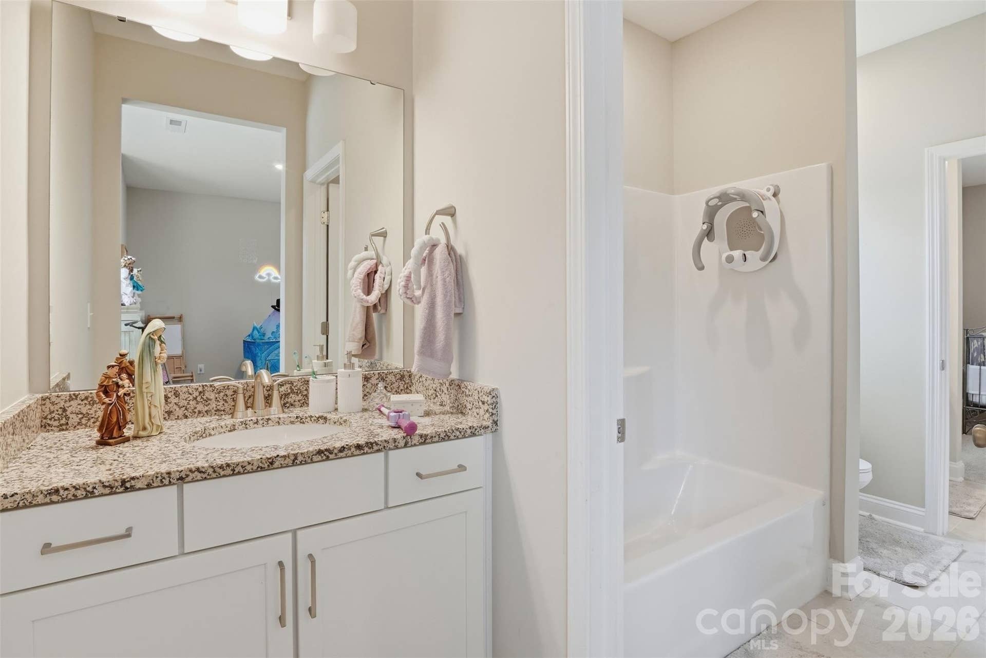 2705 Suffolk Place, Fort Mill, SC 29715 2705 Suffolk Place, Fort Mill, SC 29715