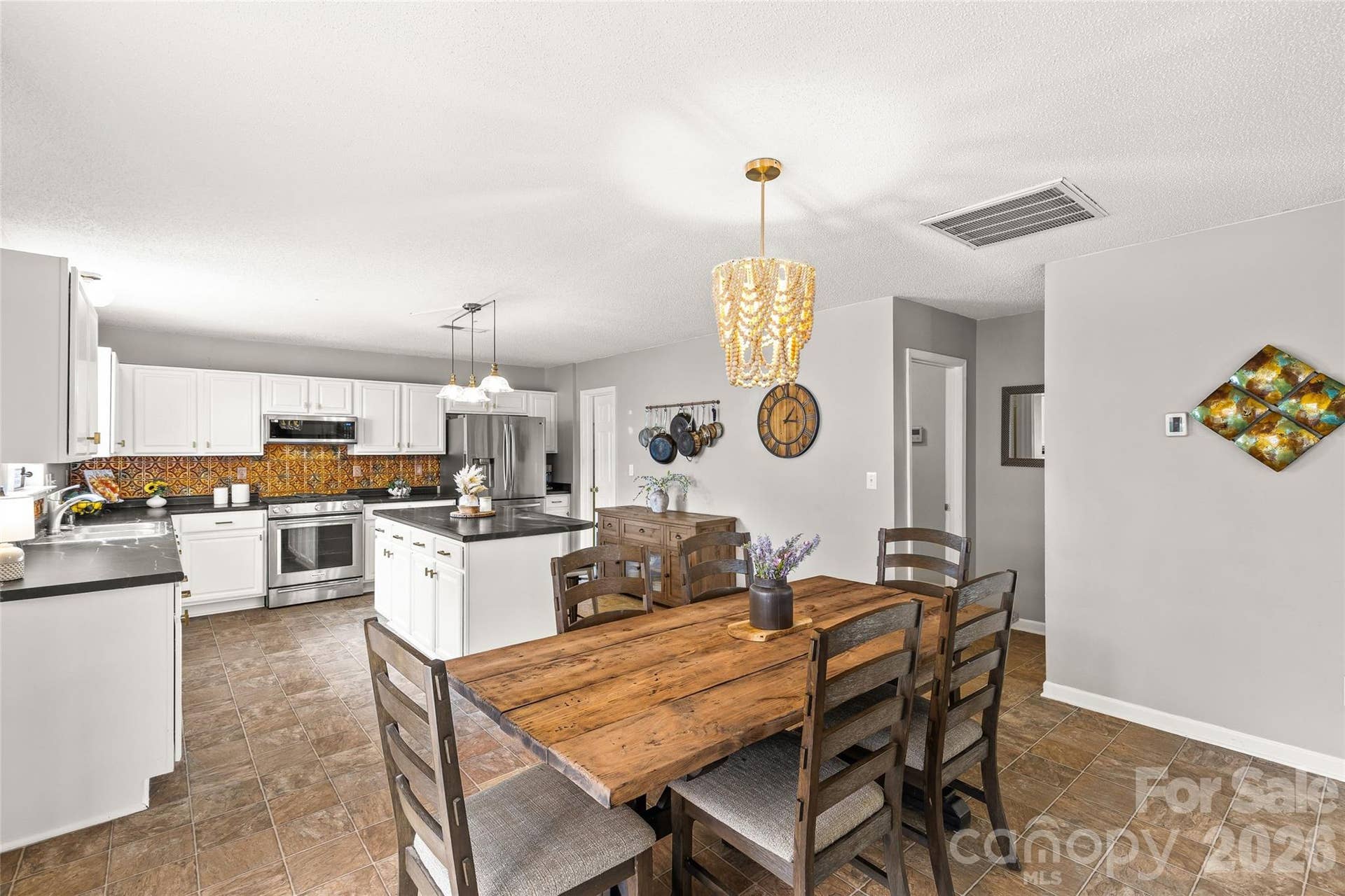 7835 Cornflower Commons Drive, Mint Hill, NC 28227