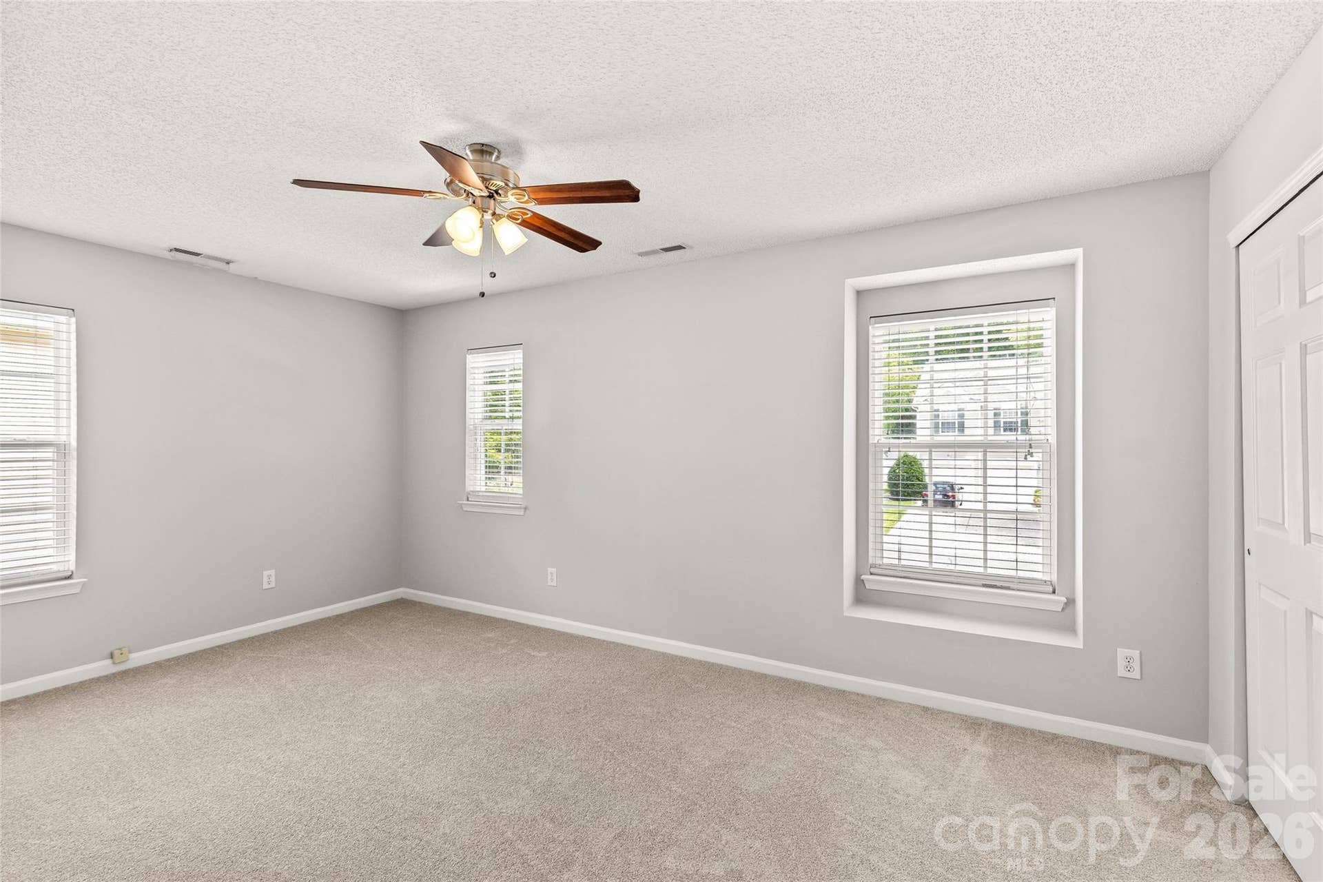 7835 Cornflower Commons Drive, Mint Hill, NC 28227