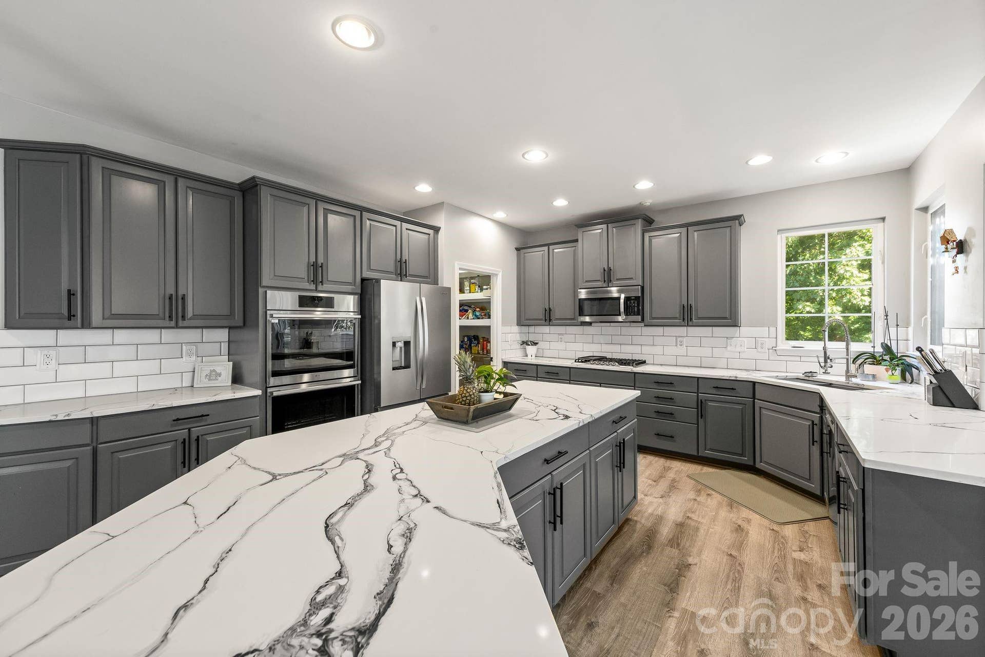 1840 Sapona Court, Denver, NC 28037 1840 Sapona Court, Denver, NC 28037