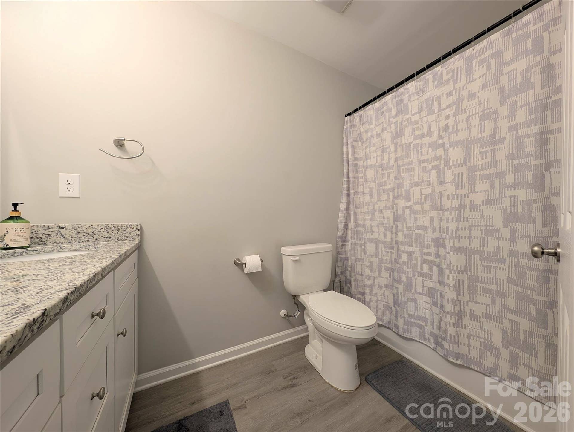 711 Guinn Street, Clover, SC 29710 711 Guinn Street, Clover, SC 29710