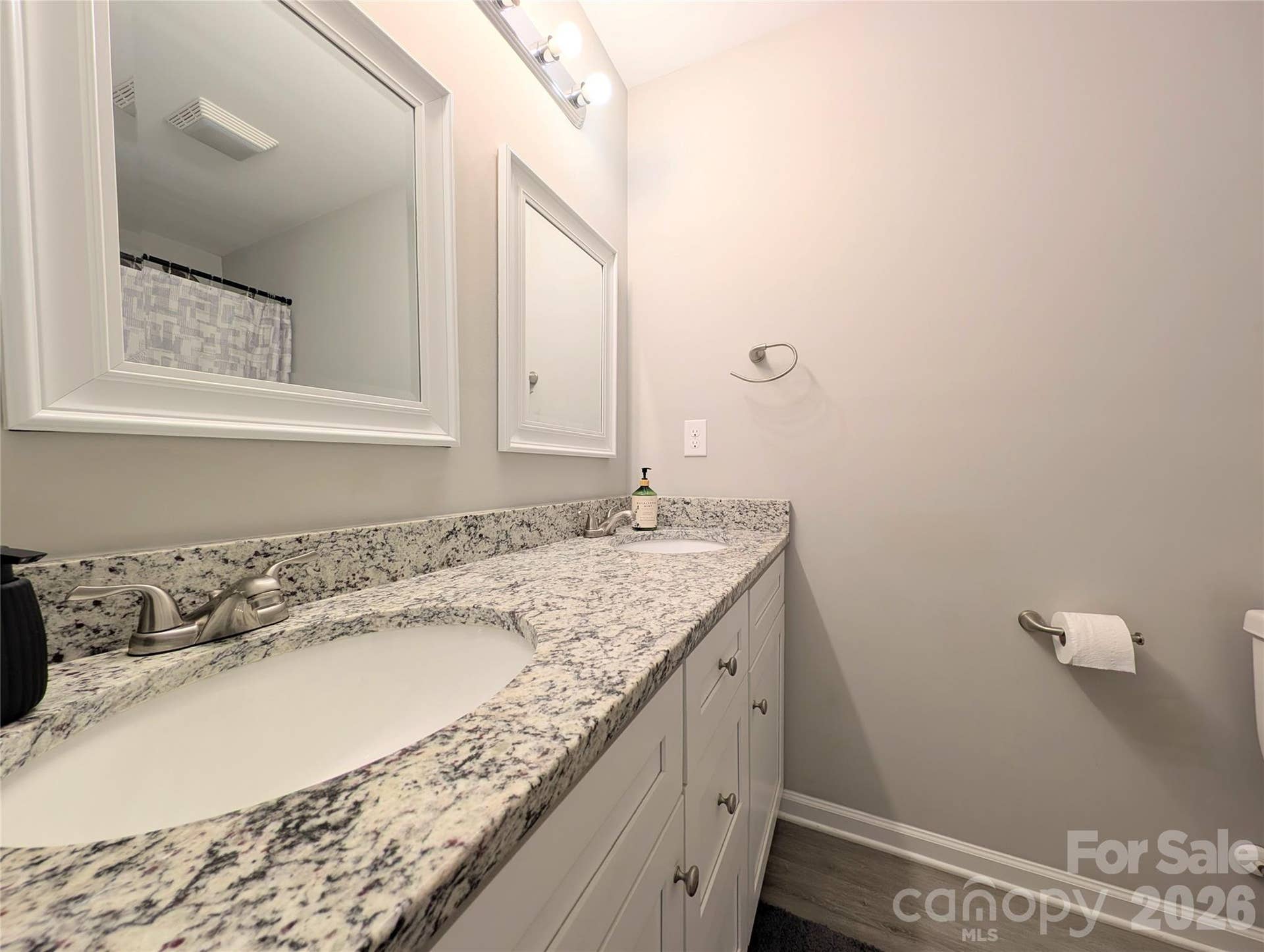 711 Guinn Street, Clover, SC 29710 711 Guinn Street, Clover, SC 29710
