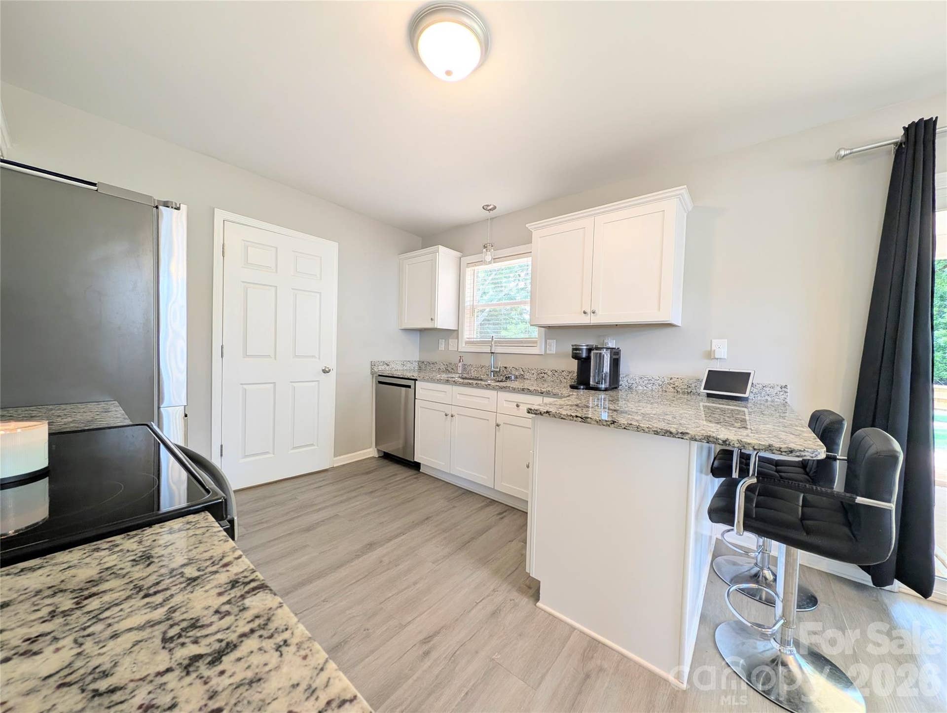 711 Guinn Street, Clover, SC 29710 711 Guinn Street, Clover, SC 29710