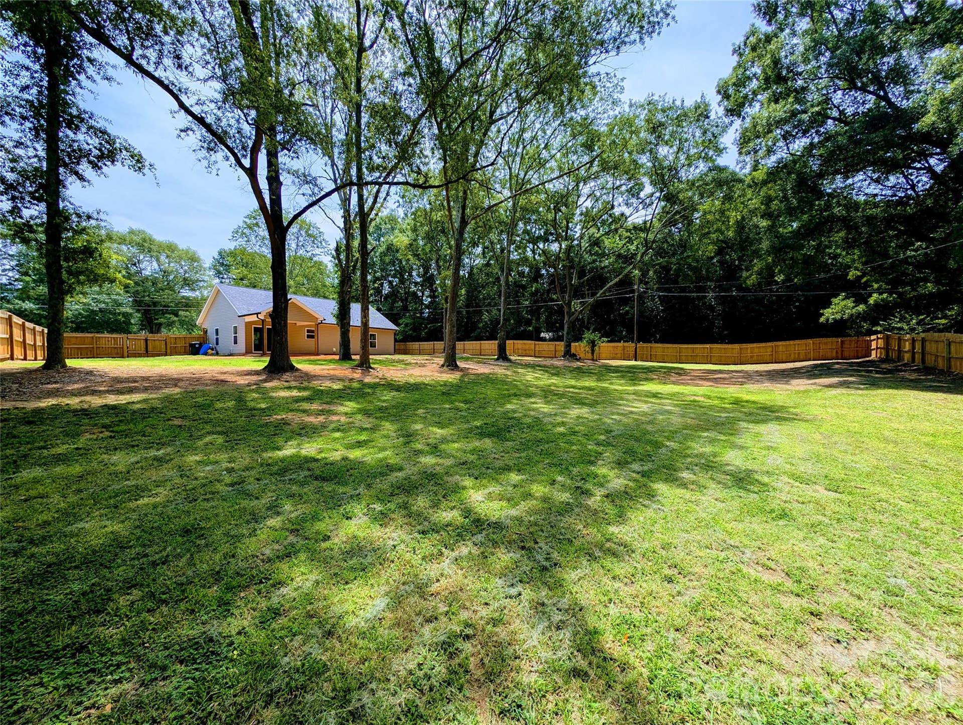 711 Guinn Street, Clover, SC 29710 711 Guinn Street, Clover, SC 29710