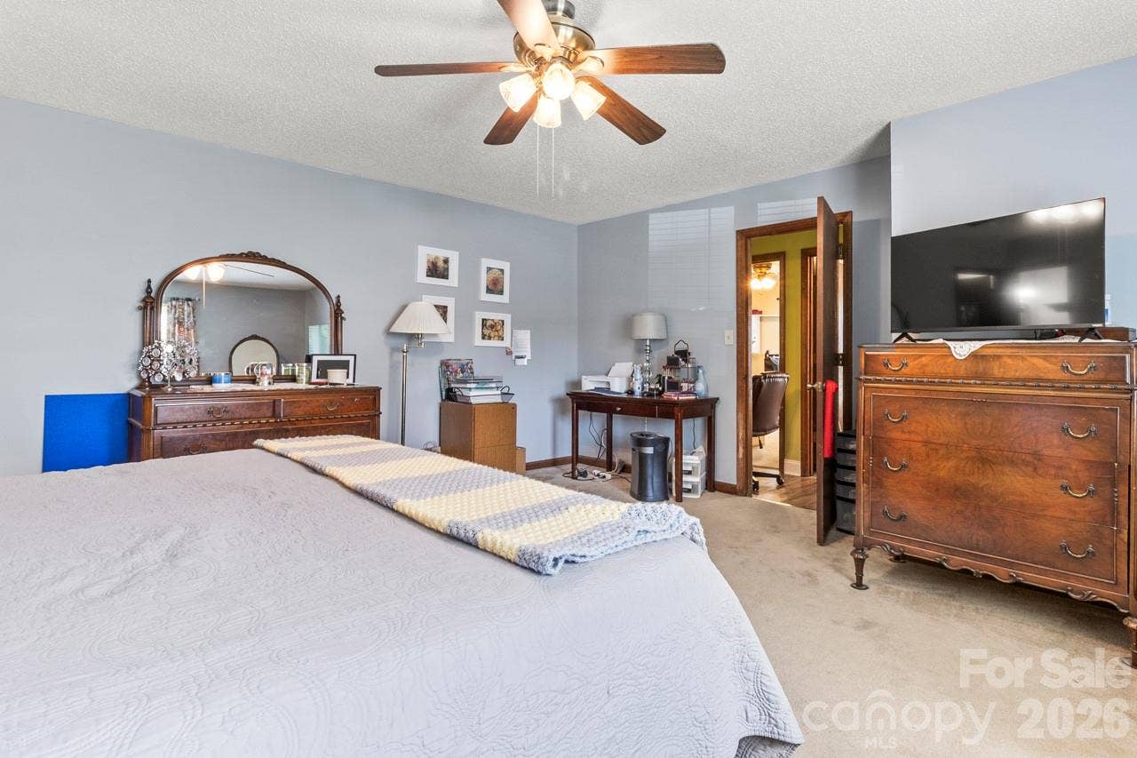 6325 Ellesmere Court, Charlotte, NC 28227 Primary Bedroom