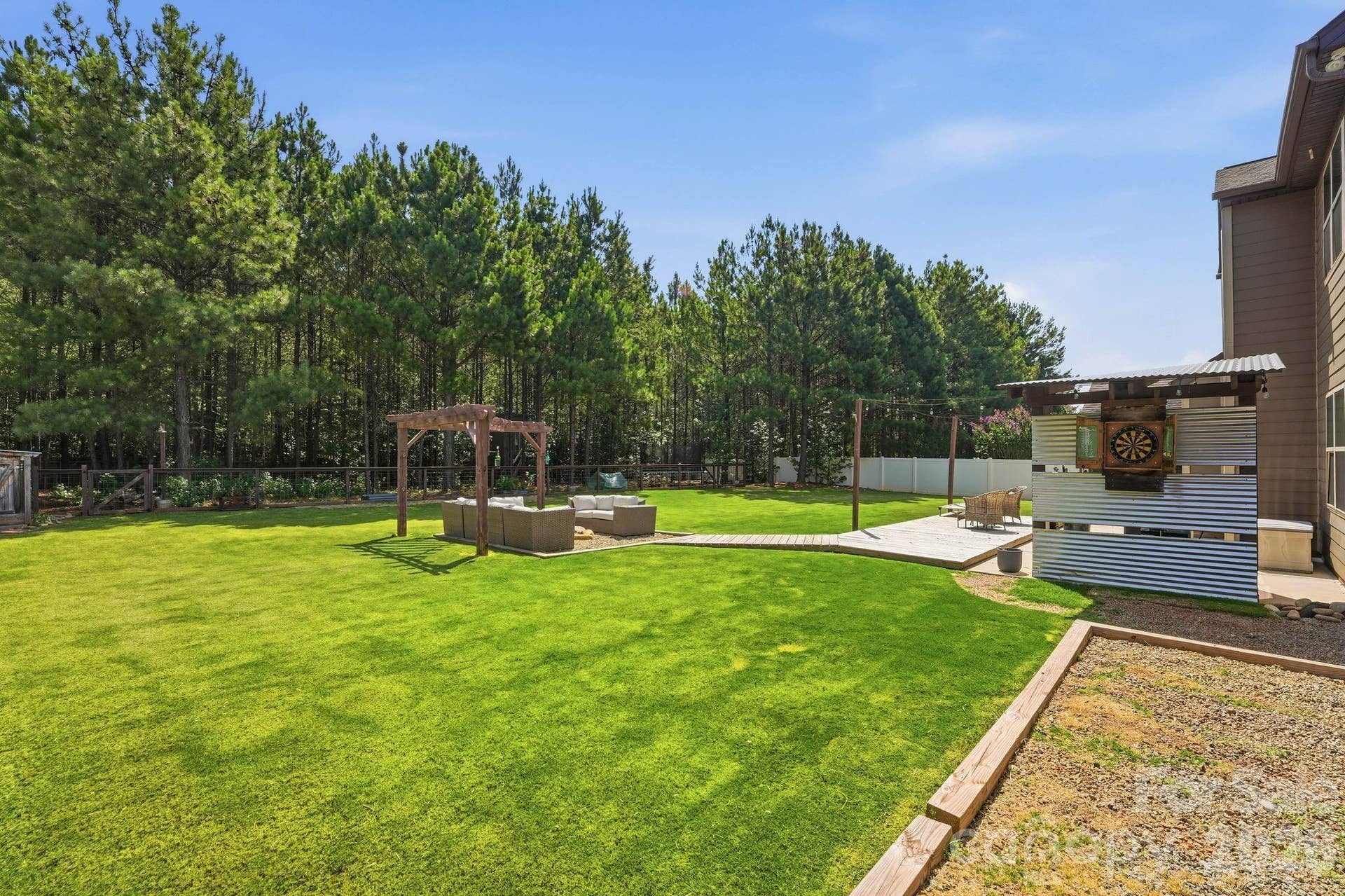5917 Mcclintock Drive, Denver, NC 28037 5917 Mcclintock Drive, Denver, NC 28037