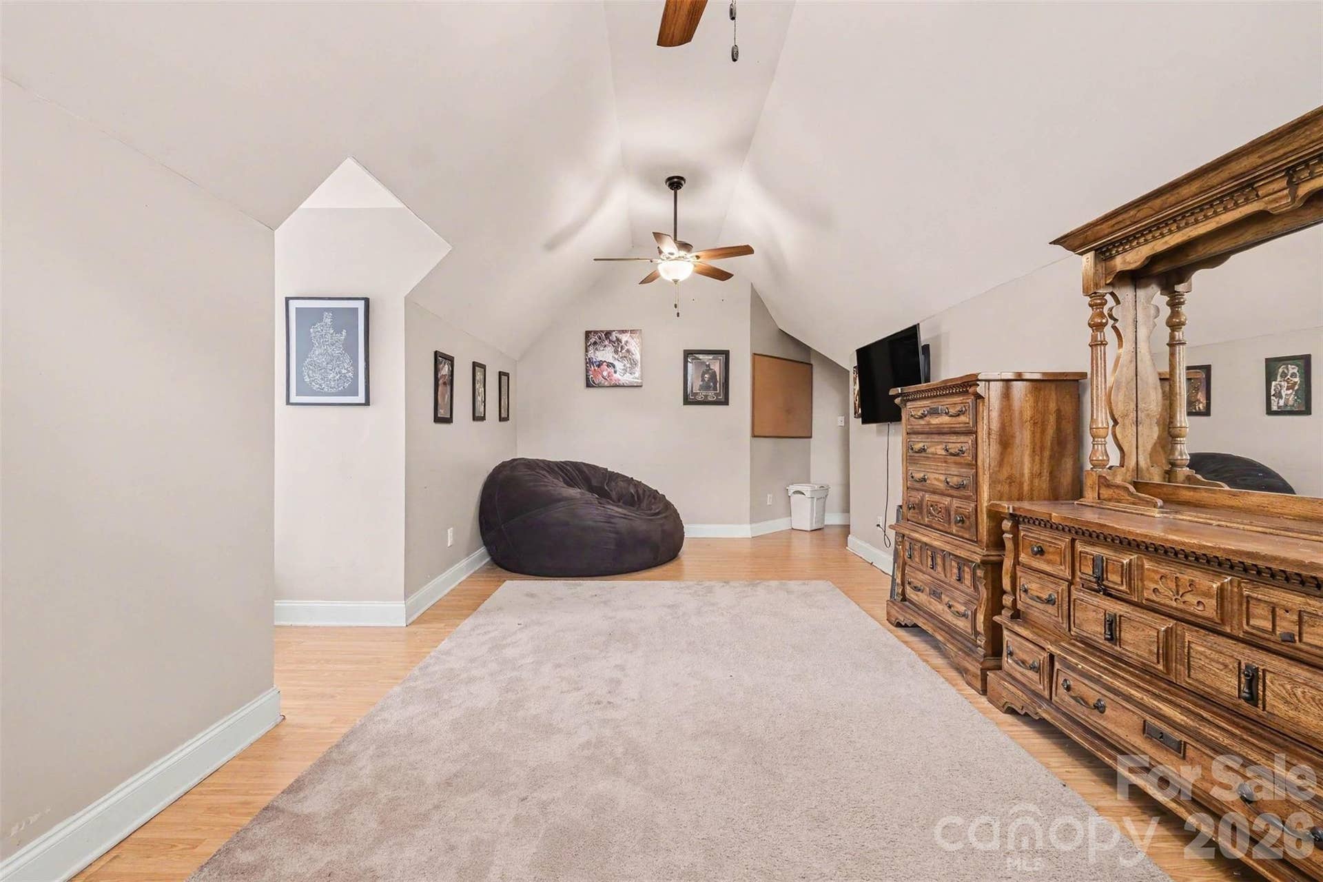 Bonus Room