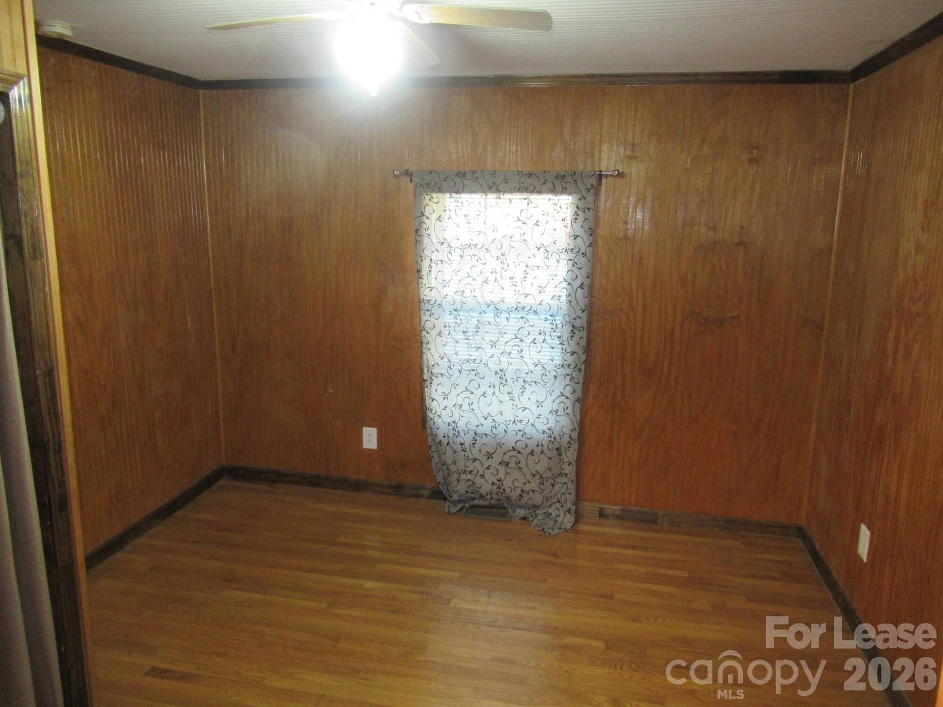 306 W 2nd Street, Lincolnton, NC 28092 Bedroom 2