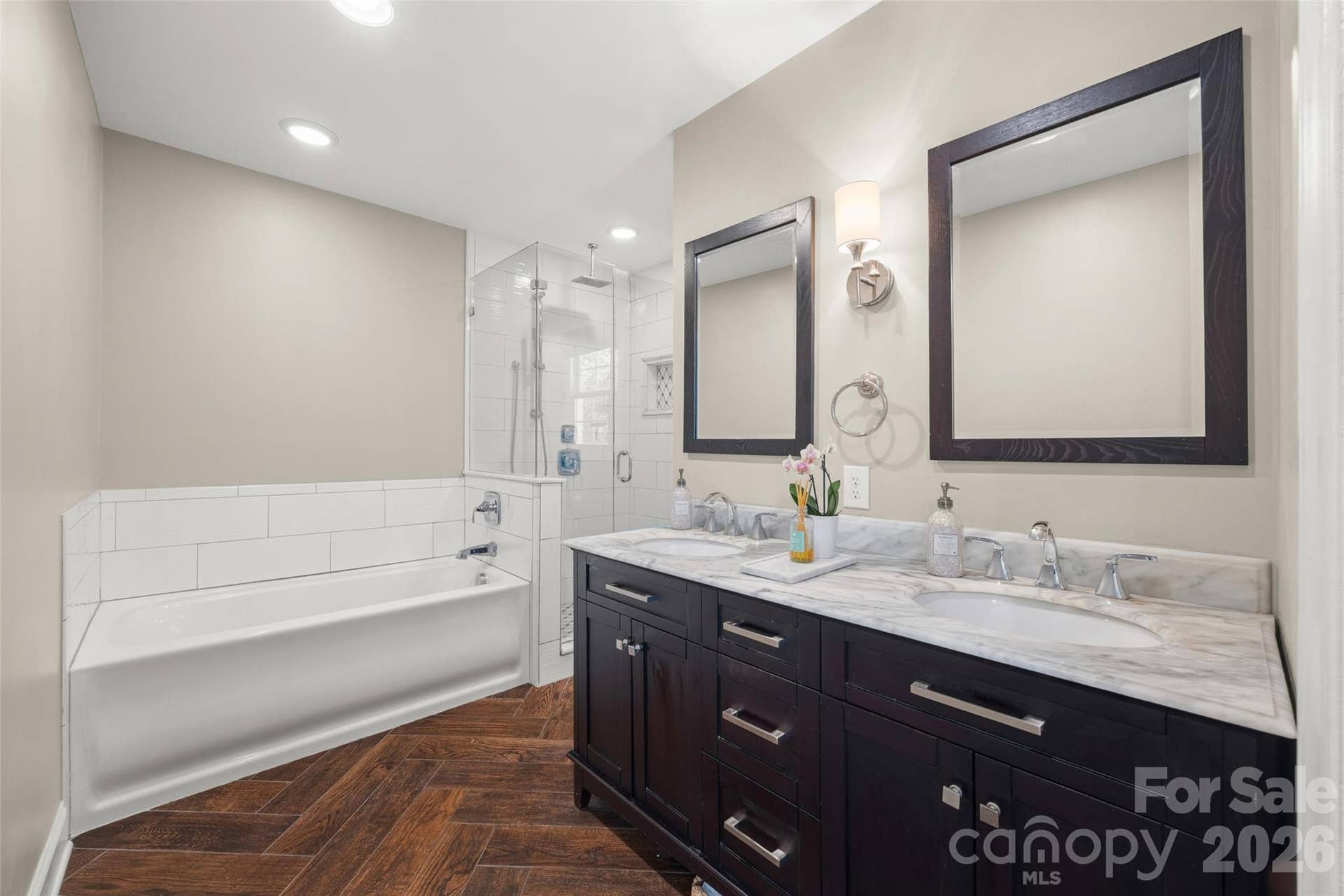 2 Pine Point Road, Lake Wylie, SC 29710
