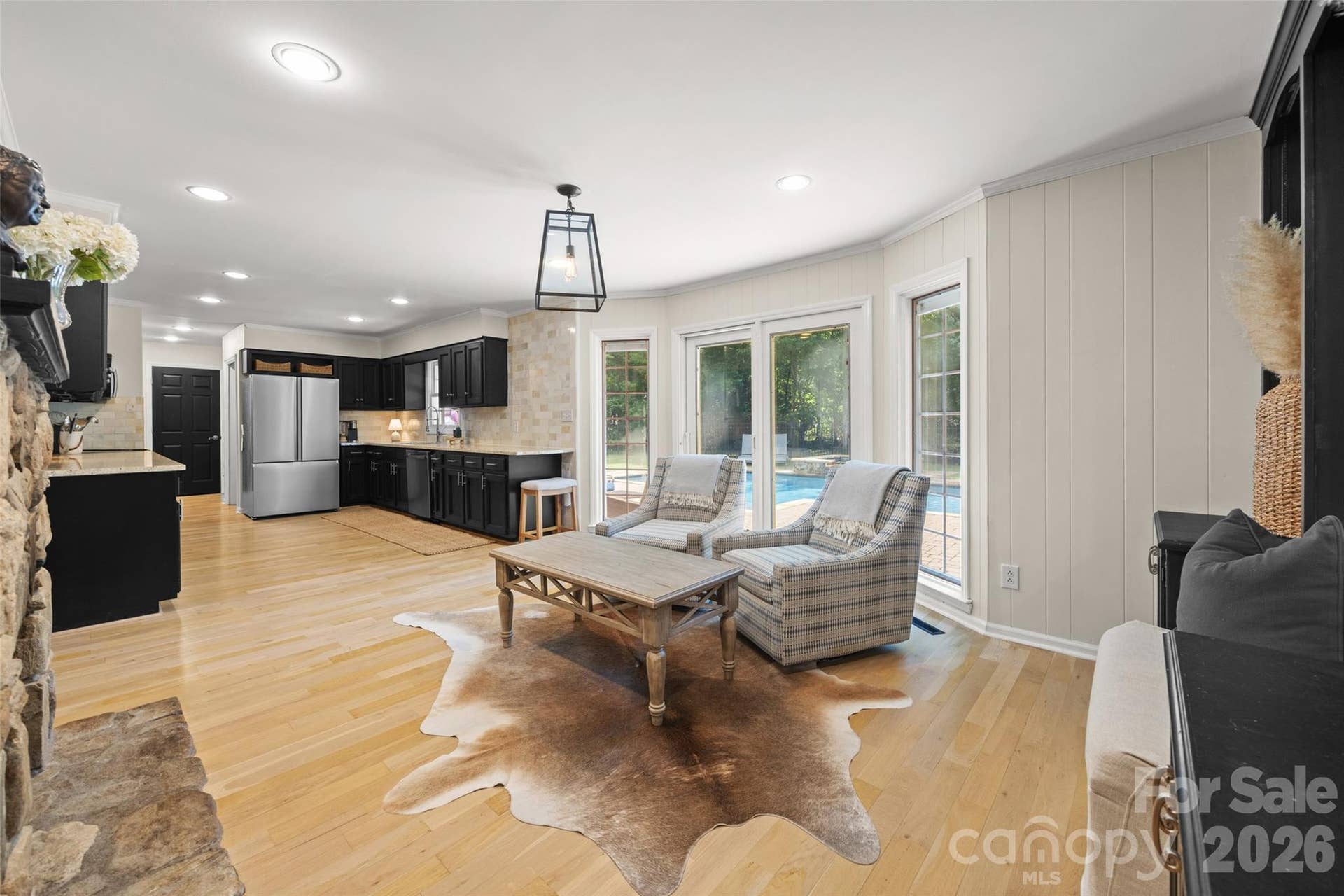 2 Pine Point Road, Lake Wylie, SC 29710