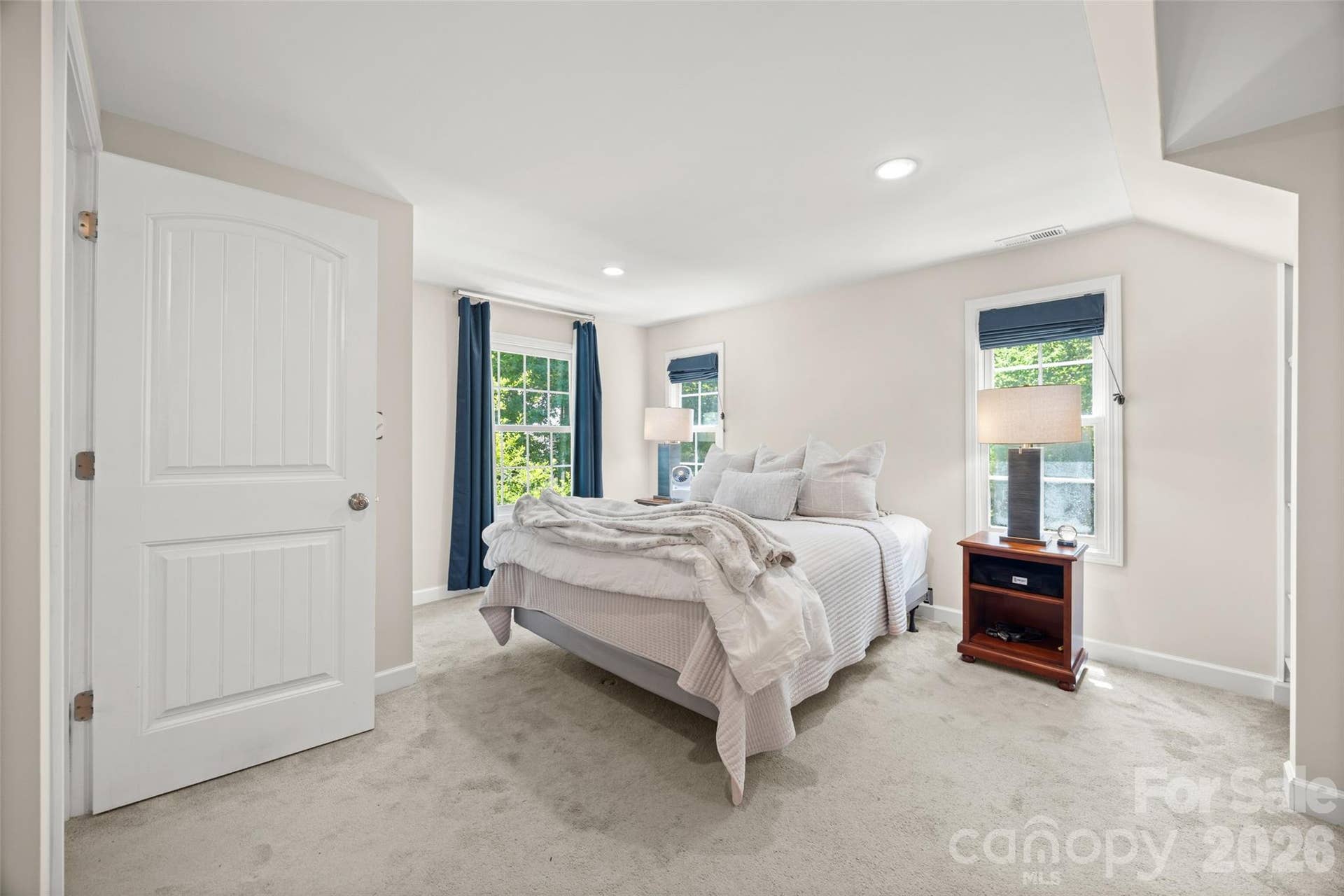 2 Pine Point Road, Lake Wylie, SC 29710