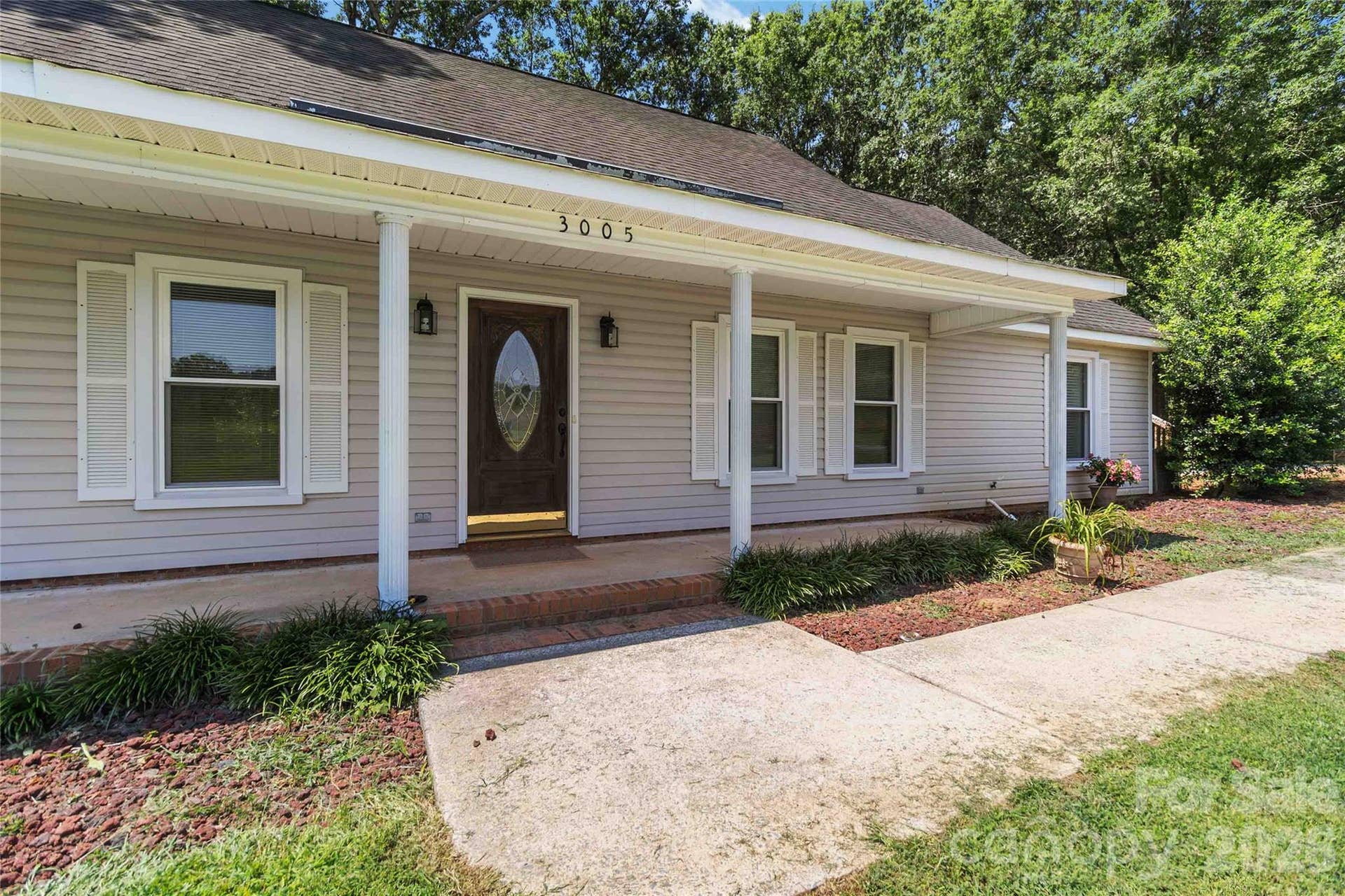 Covered Front Porch
