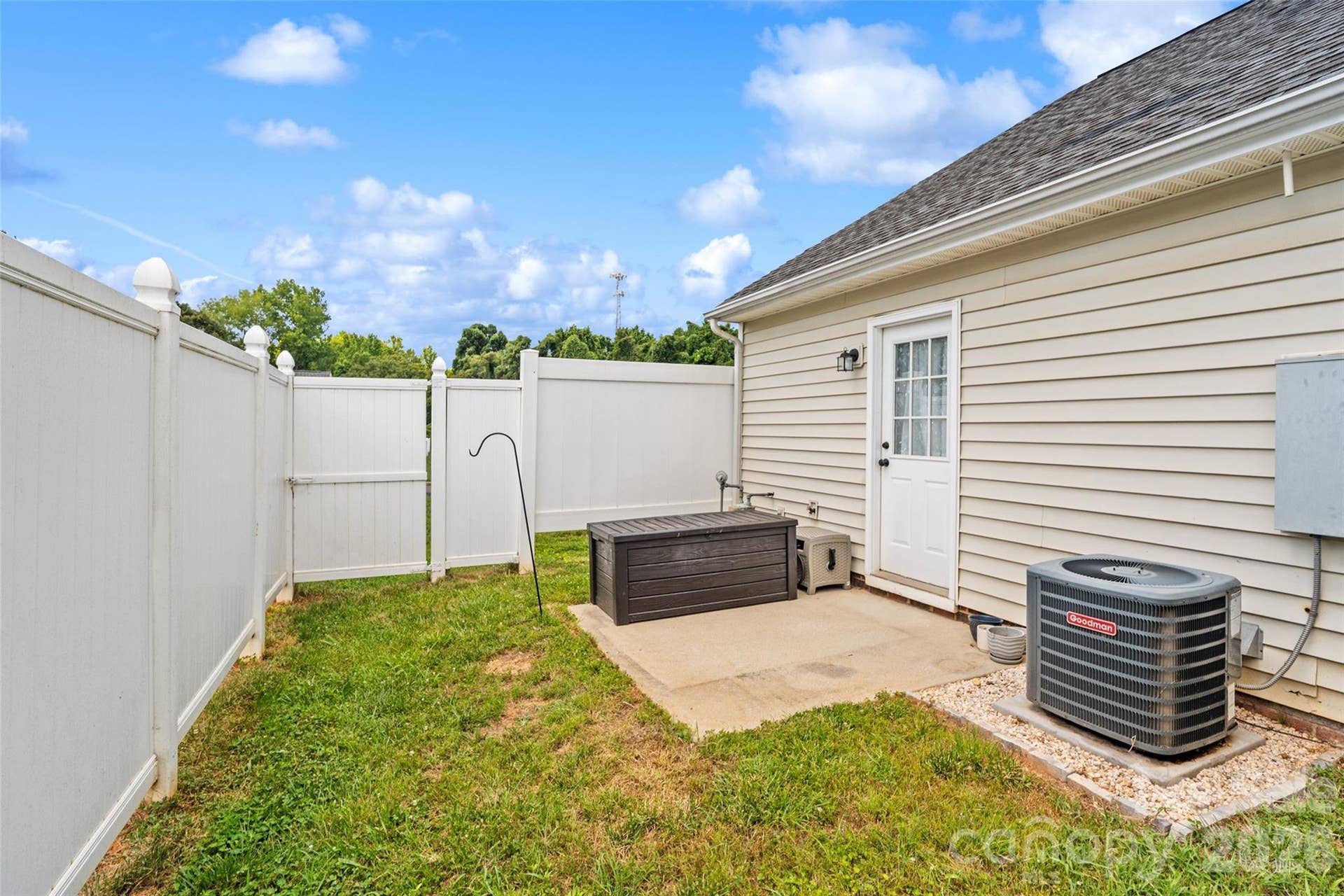 1583 Tiana Way, Rock Hill, SC 29732 1583 Tiana Way, Rock Hill, SC 29732