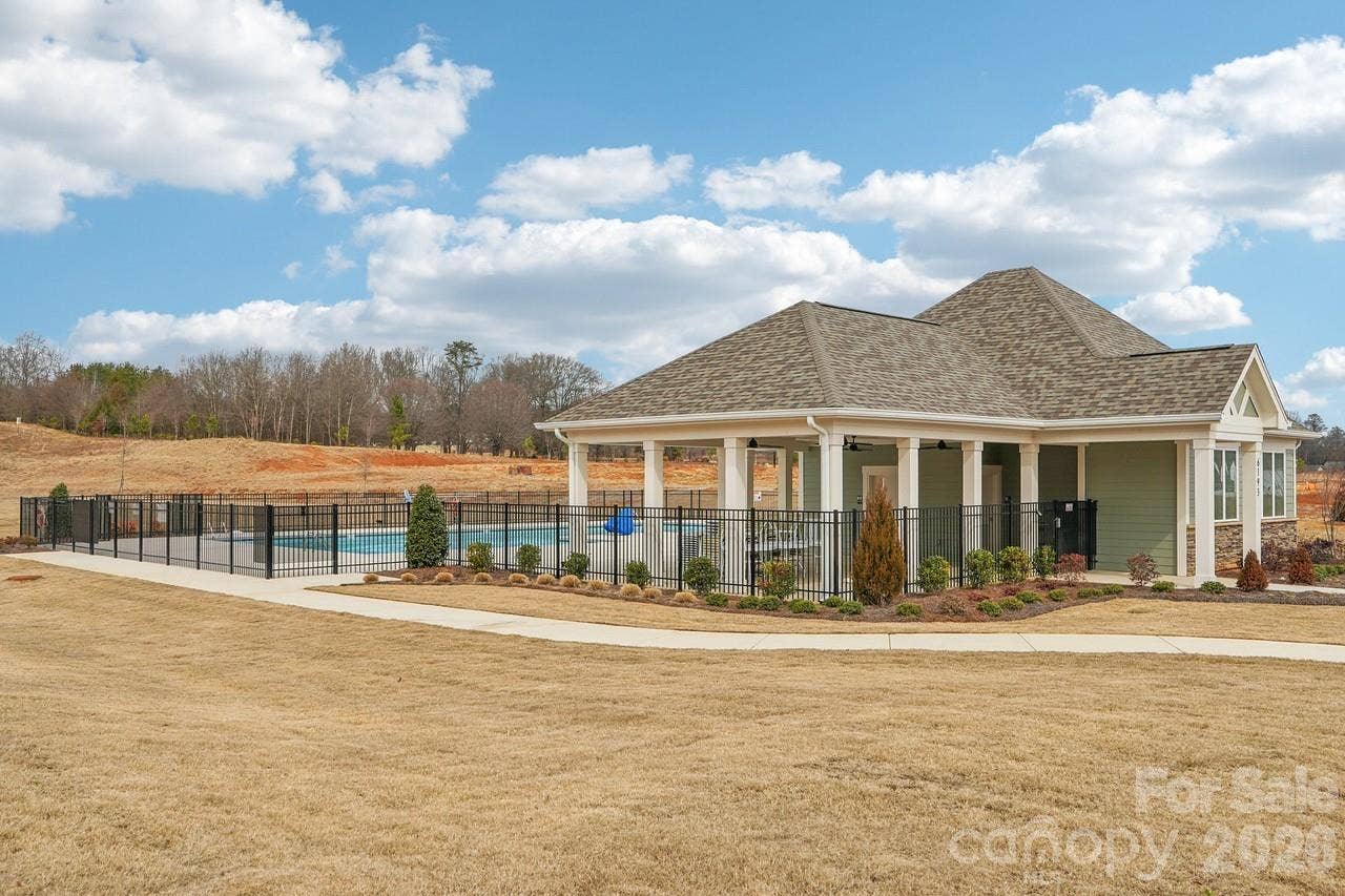 2800 Frances View Lane, Lincolnton, NC 28092