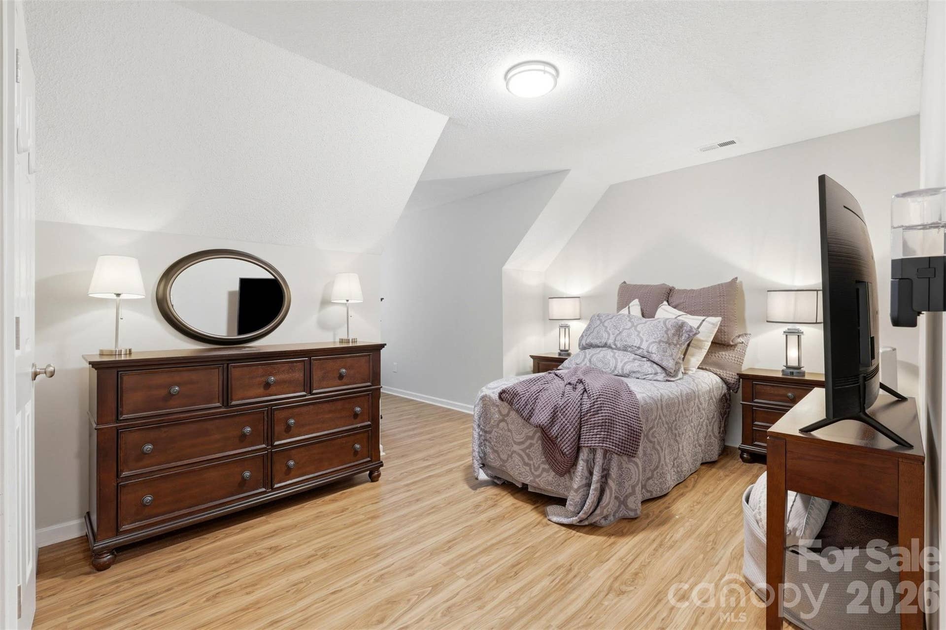 109 Prescott Street, Matthews, NC 28104 109 Prescott Street, Matthews, NC 28104