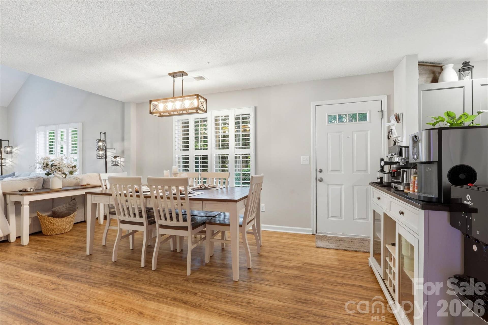 109 Prescott Street, Matthews, NC 28104 109 Prescott Street, Matthews, NC 28104