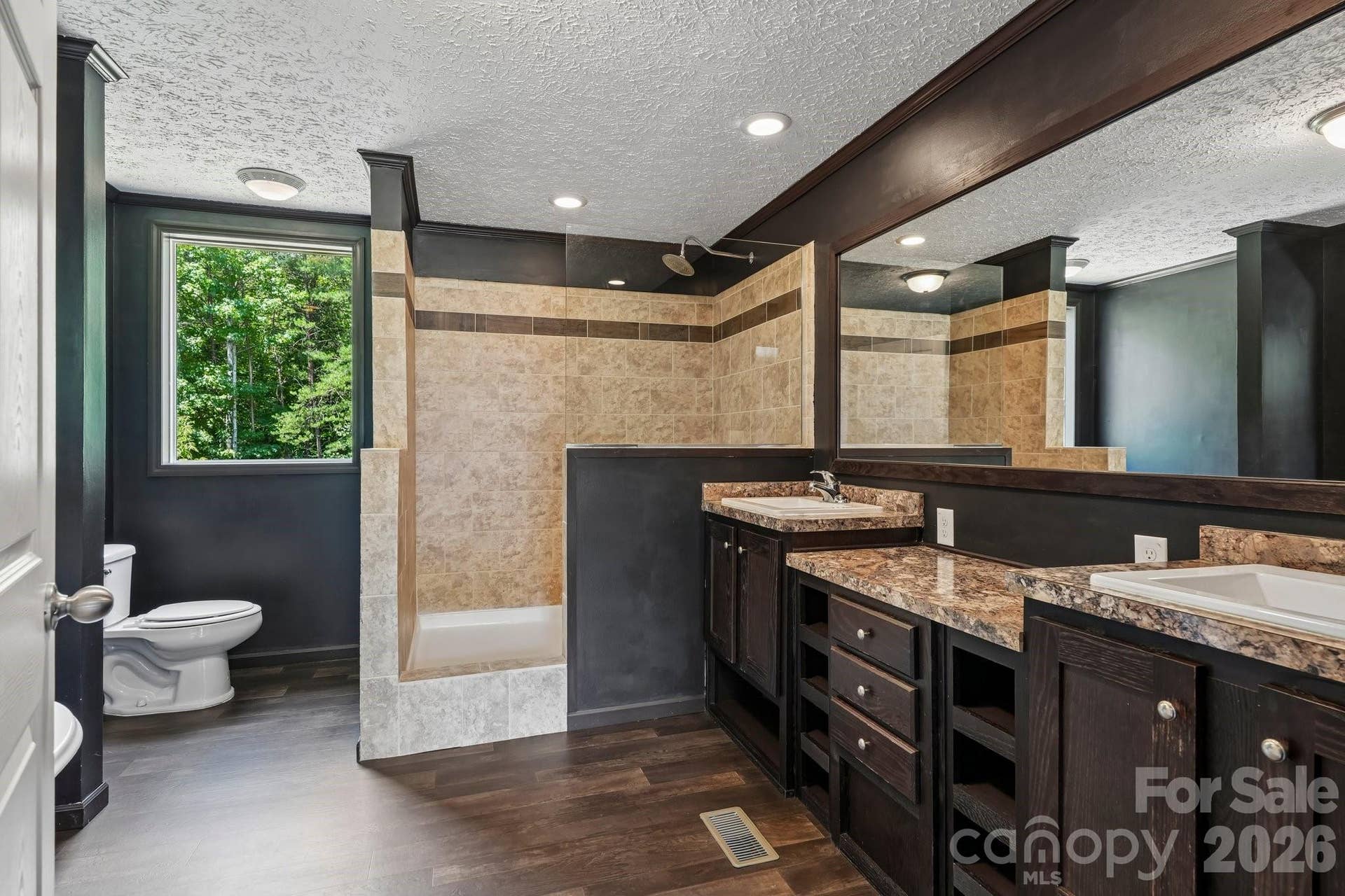5531 Dalmation Street, Iron Station, NC 28080 Primary Bathroom