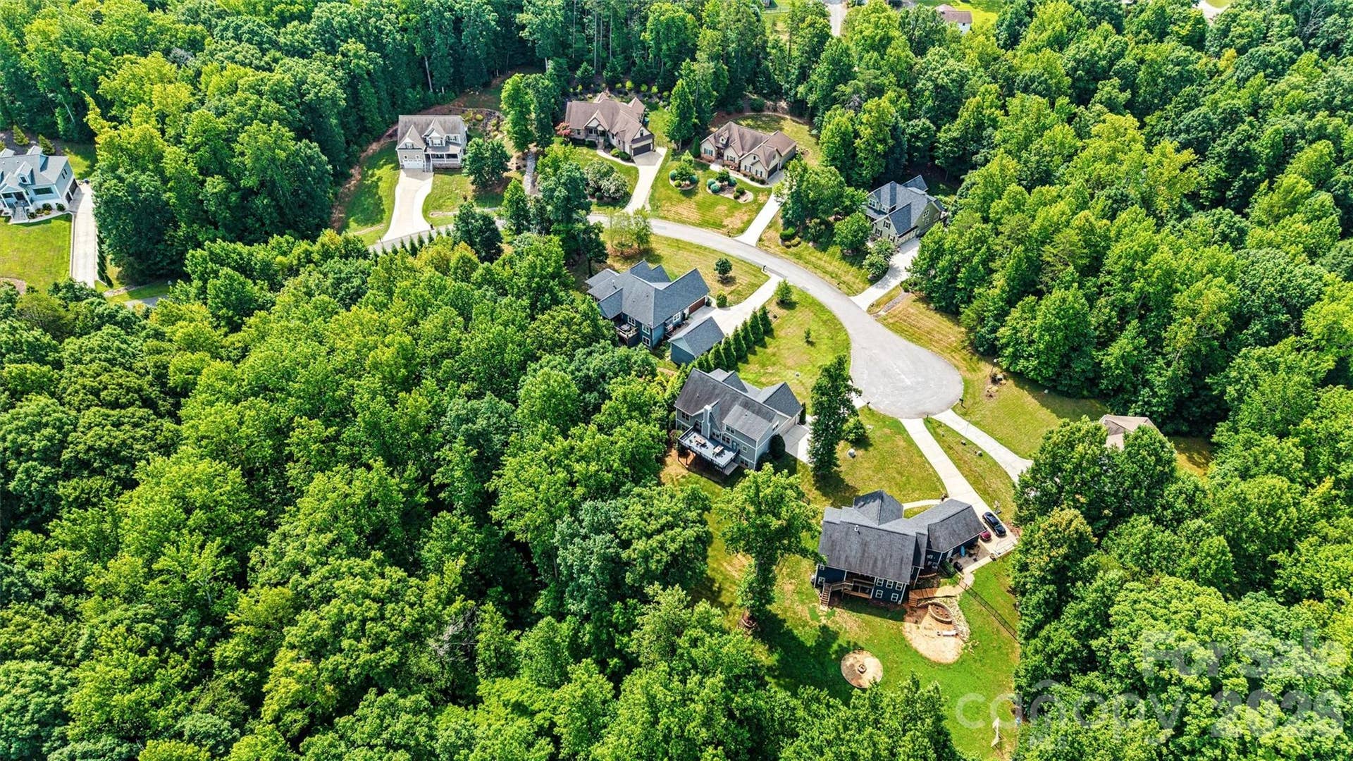 6515 Havencrest Drive, Denver, NC 28037