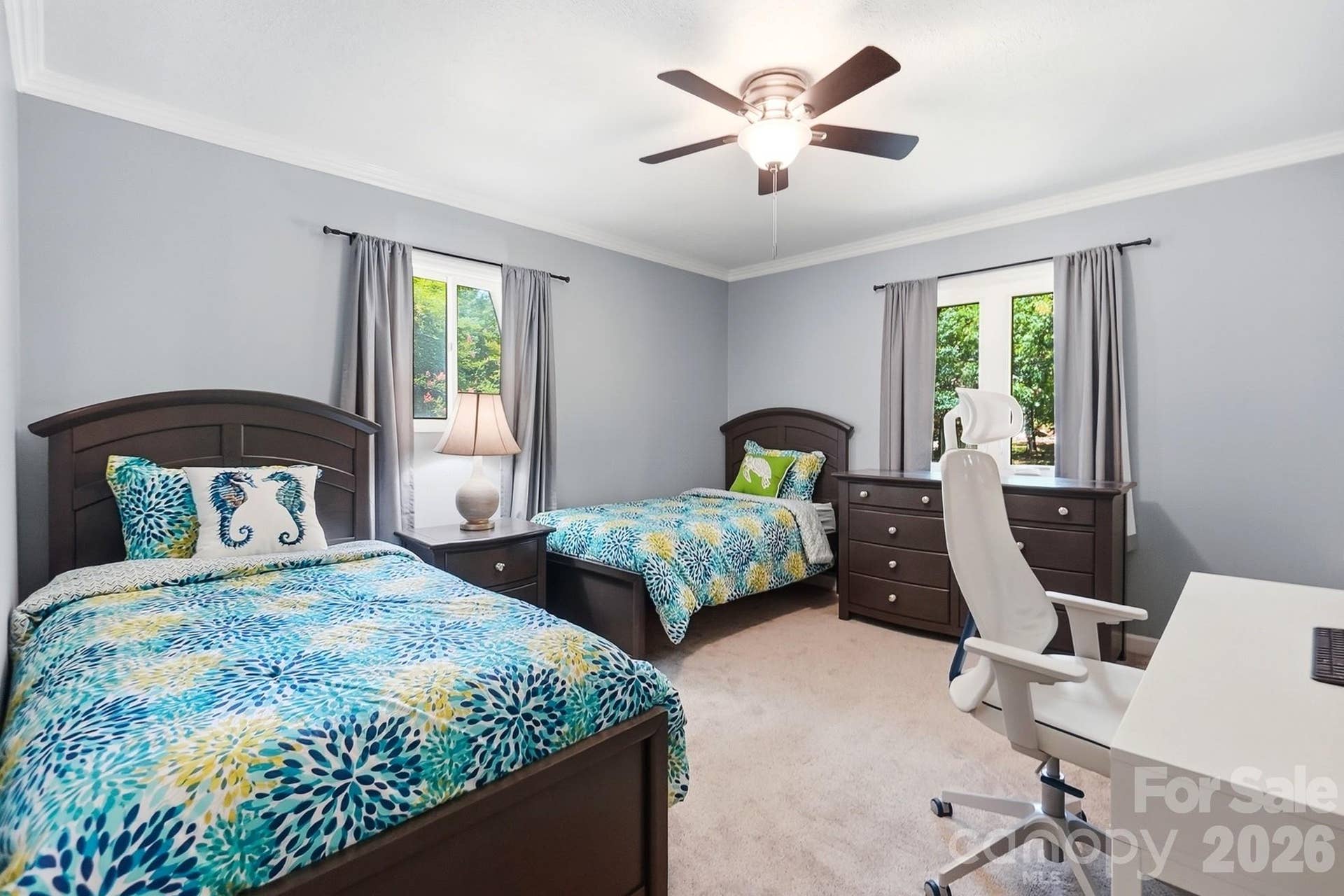 Secondary bedroom