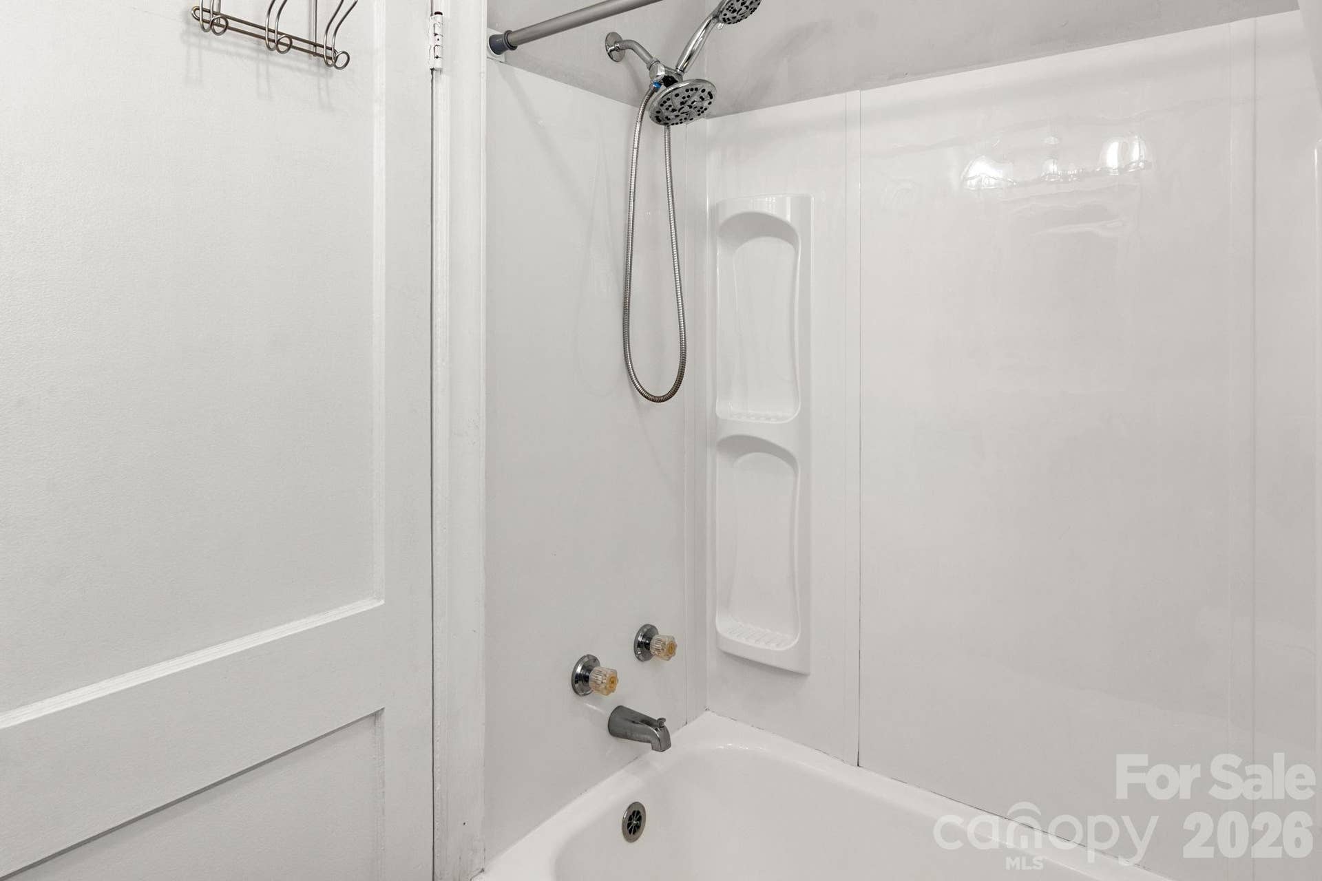 623 E 4th Avenue, Gastonia, NC 28054