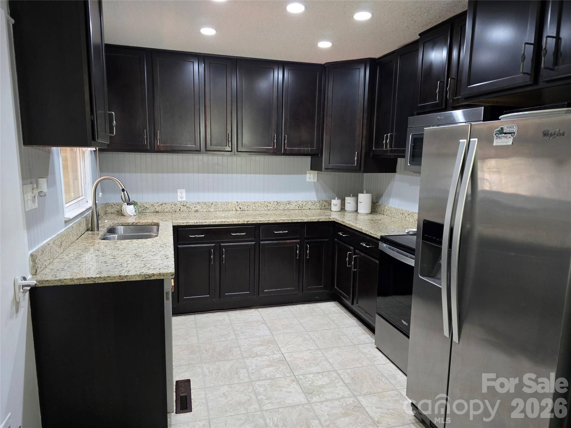2493 Oakwood Circle, Rock Hill, SC 29732 2493 Oakwood Circle, Rock Hill, SC 29732