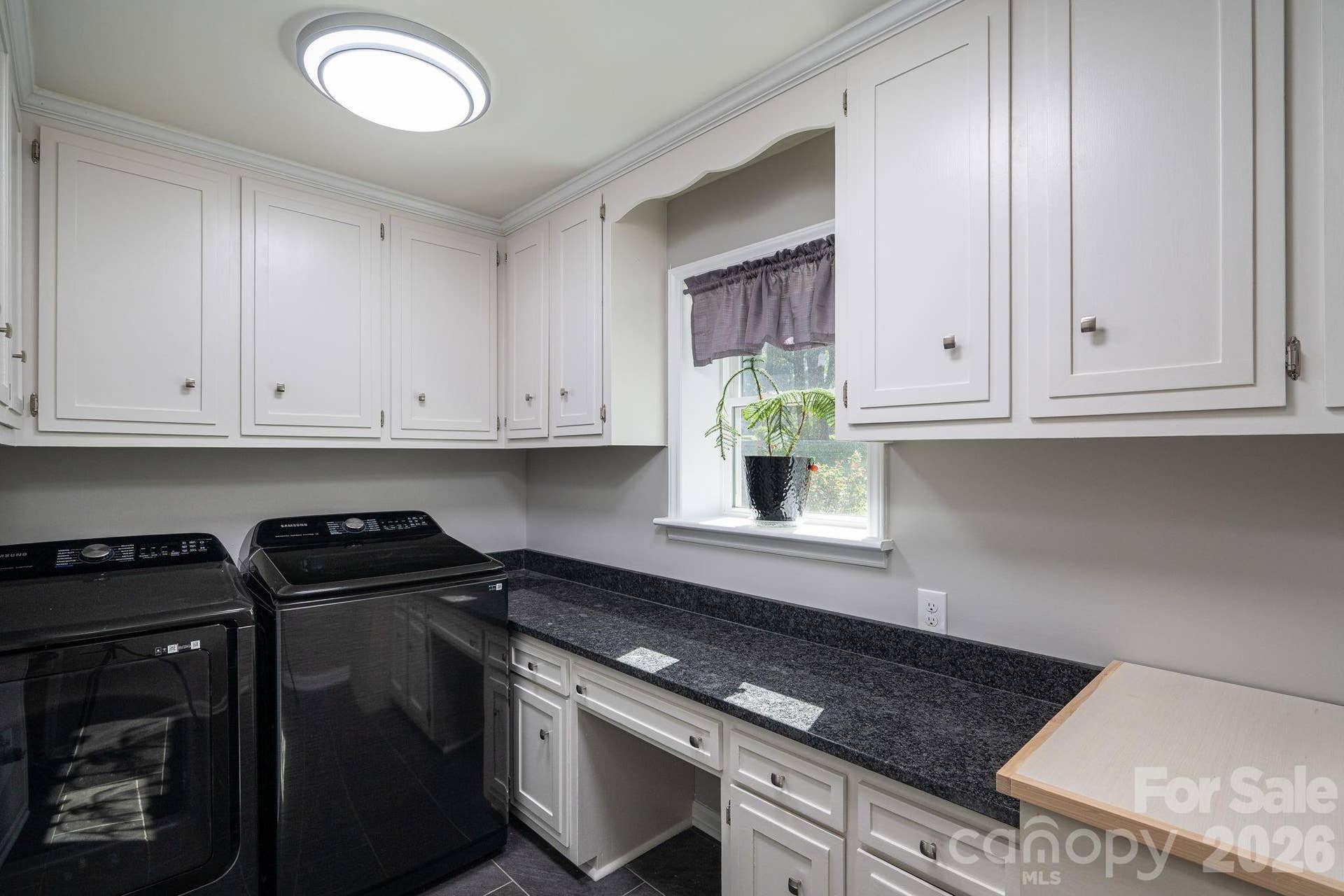 389 Caprice Circle, Lincolnton, NC 28092