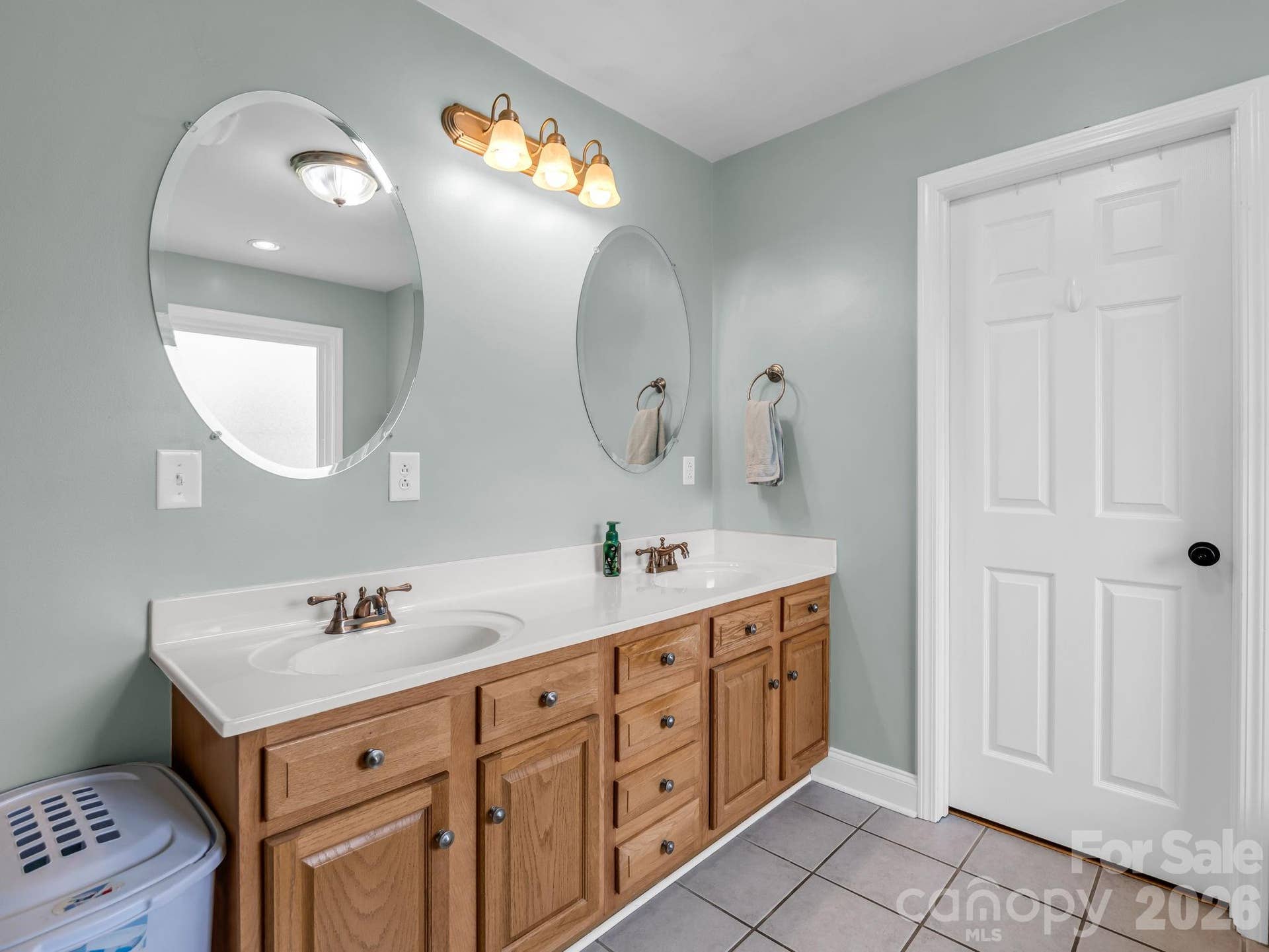 2630 Highway 182 Highway, Lincolnton, NC 28092 primary bath with dual vanities