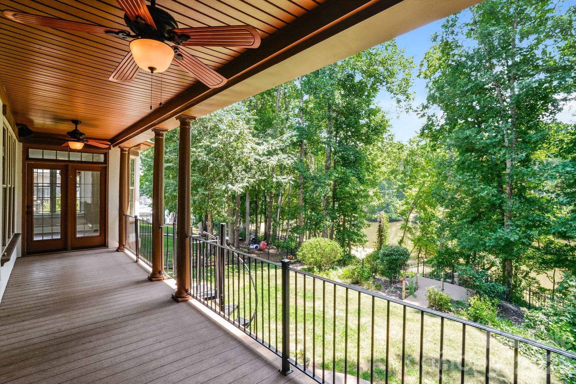 2360 Smith Harbour Drive, Denver, NC 28037