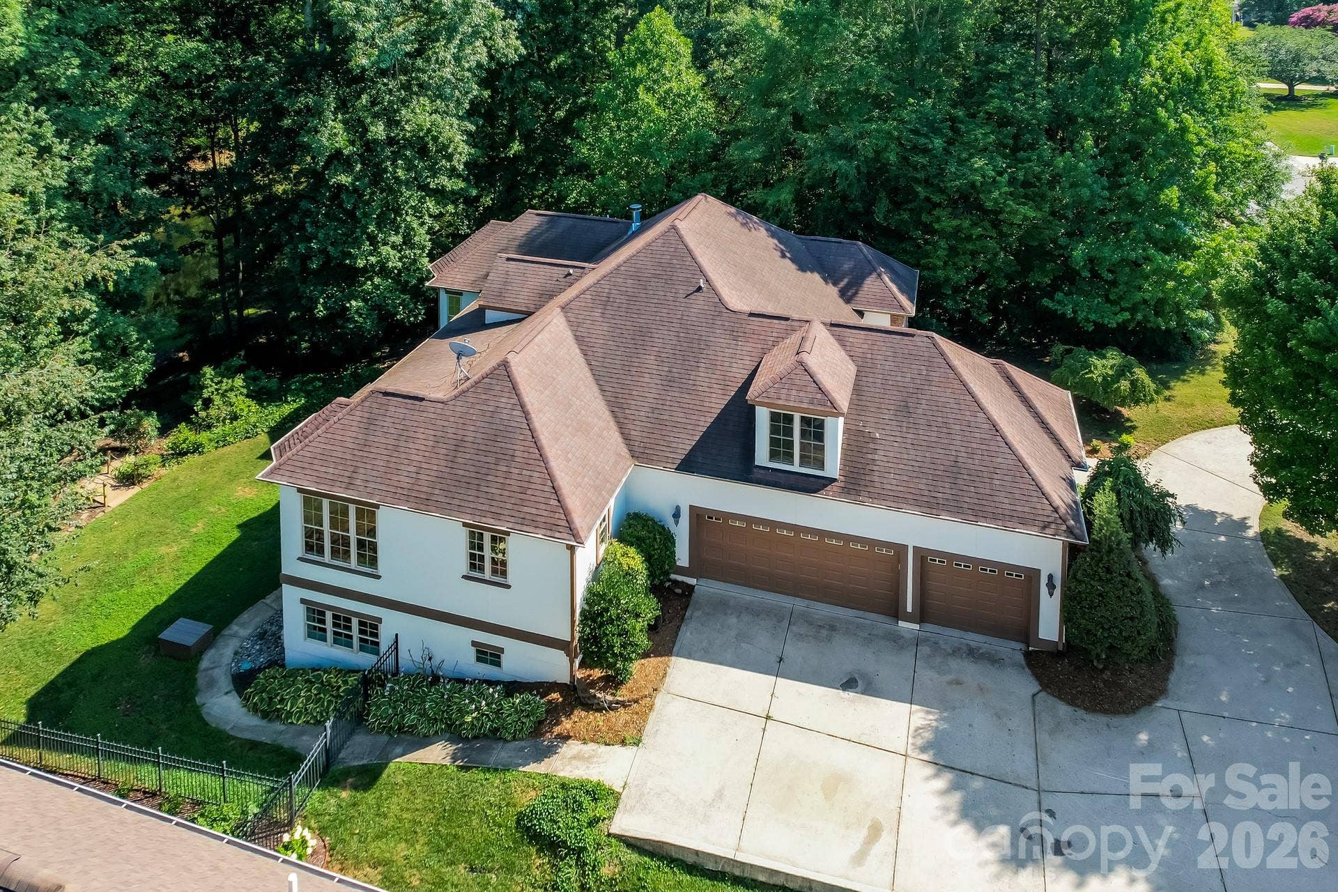 2360 Smith Harbour Drive, Denver, NC 28037
