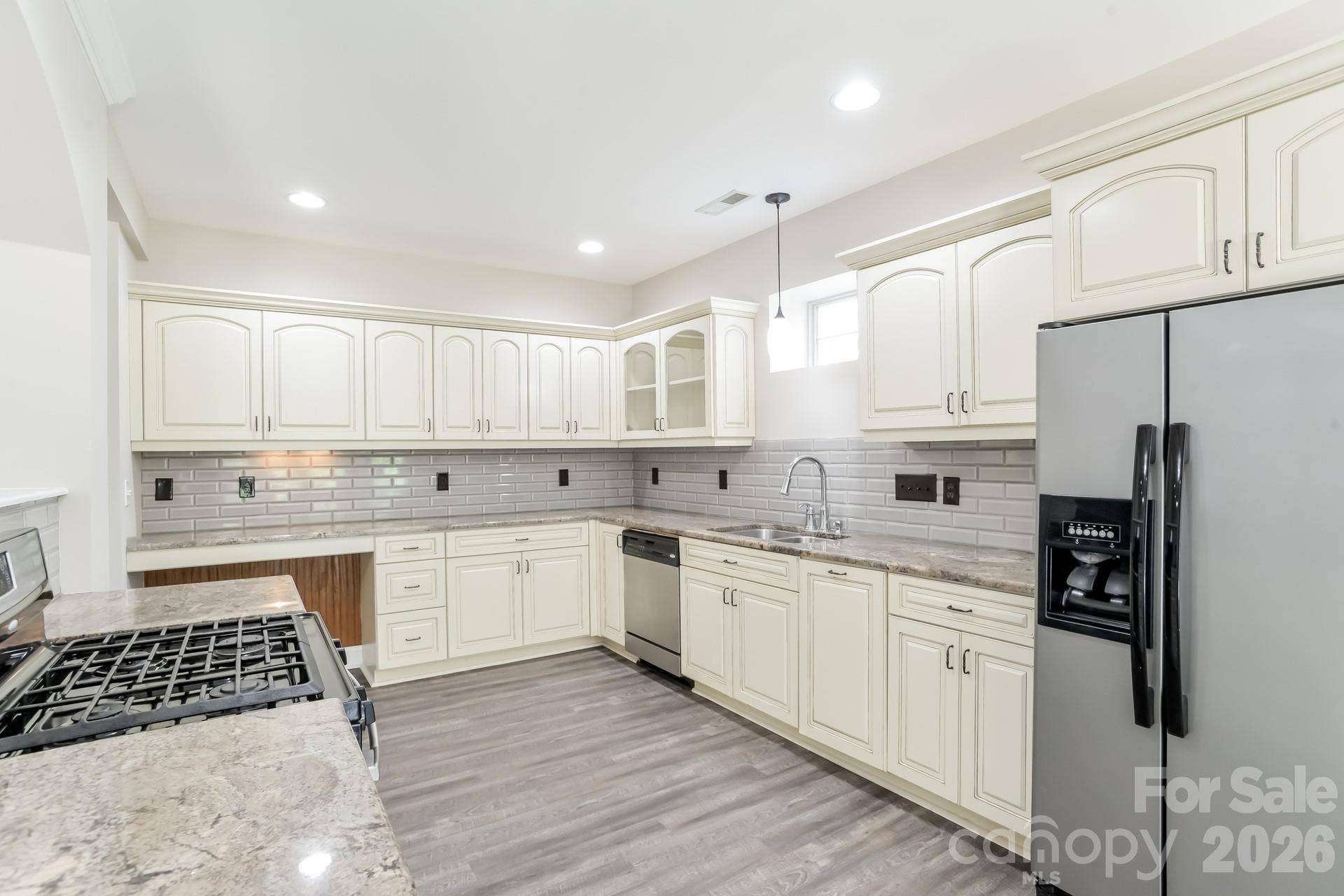 2360 Smith Harbour Drive, Denver, NC 28037