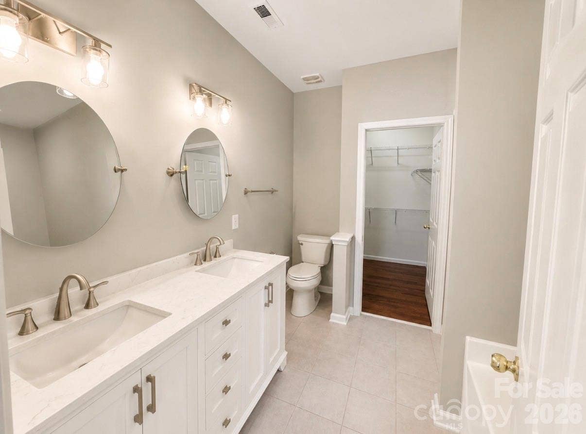 320 Shingleoak Drive, Clover, SC 29710 320 Shingleoak Drive, Clover, SC 29710