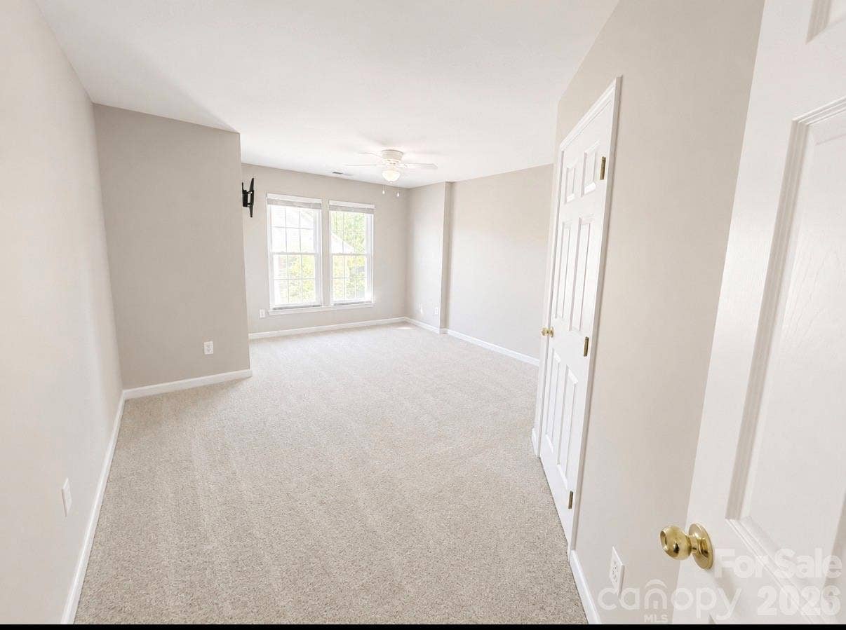 320 Shingleoak Drive, Clover, SC 29710 320 Shingleoak Drive, Clover, SC 29710