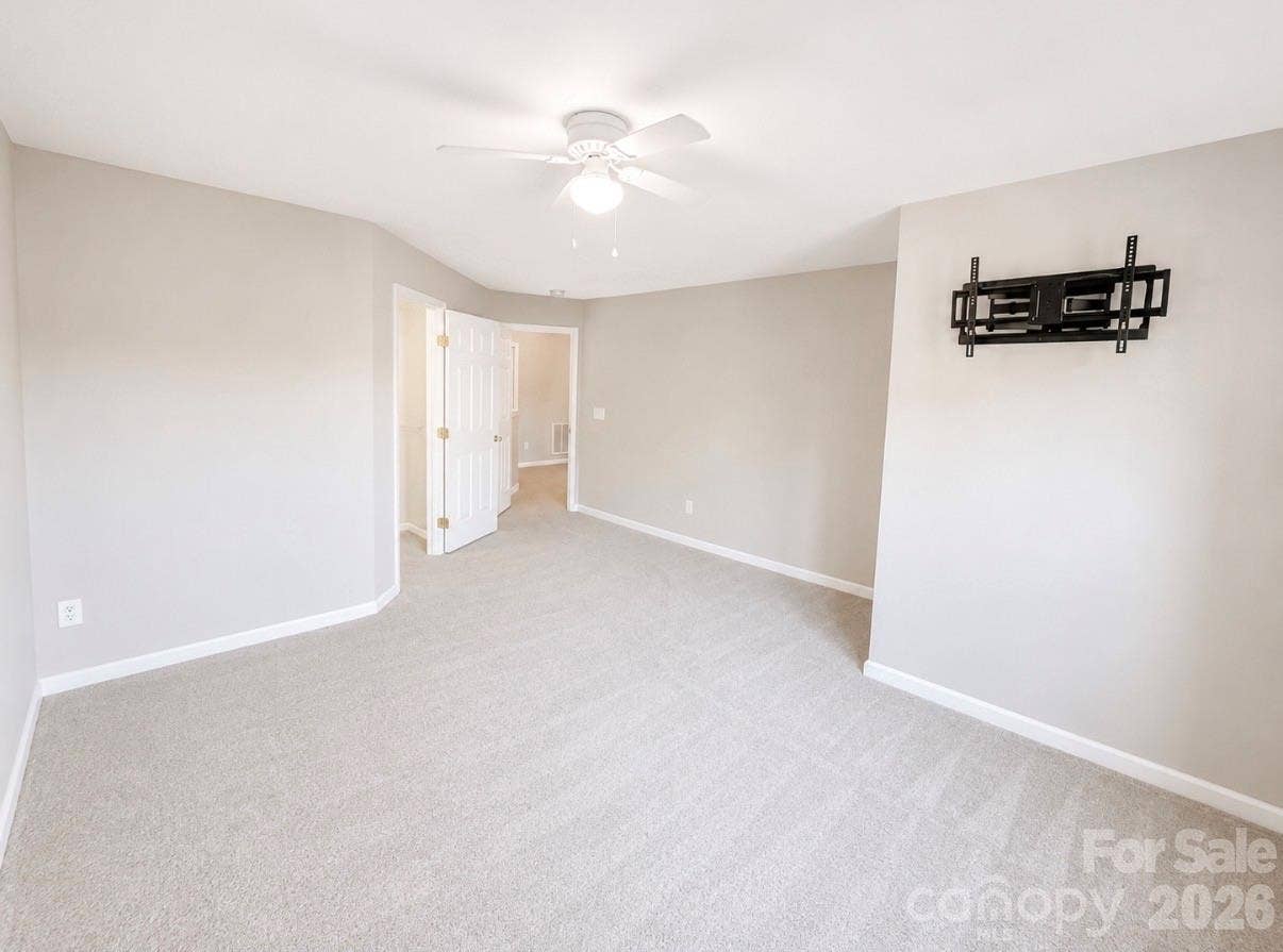 320 Shingleoak Drive, Clover, SC 29710 320 Shingleoak Drive, Clover, SC 29710