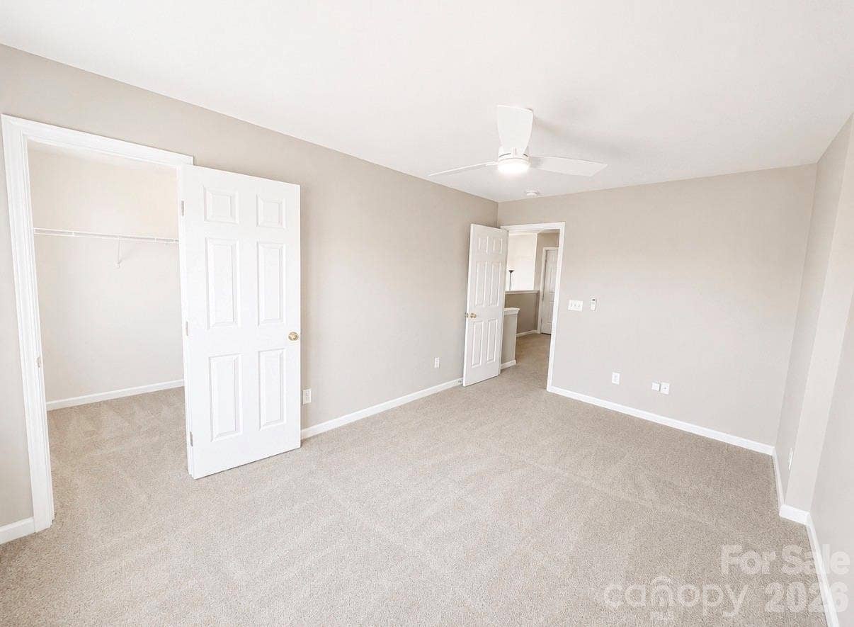 320 Shingleoak Drive, Clover, SC 29710 320 Shingleoak Drive, Clover, SC 29710