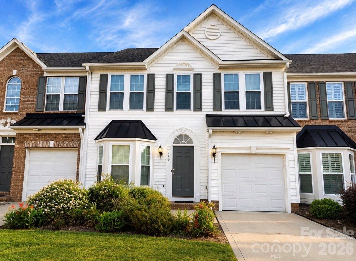 320 Shingleoak Drive, Clover, SC 29710 320 Shingleoak Drive, Clover, SC 29710