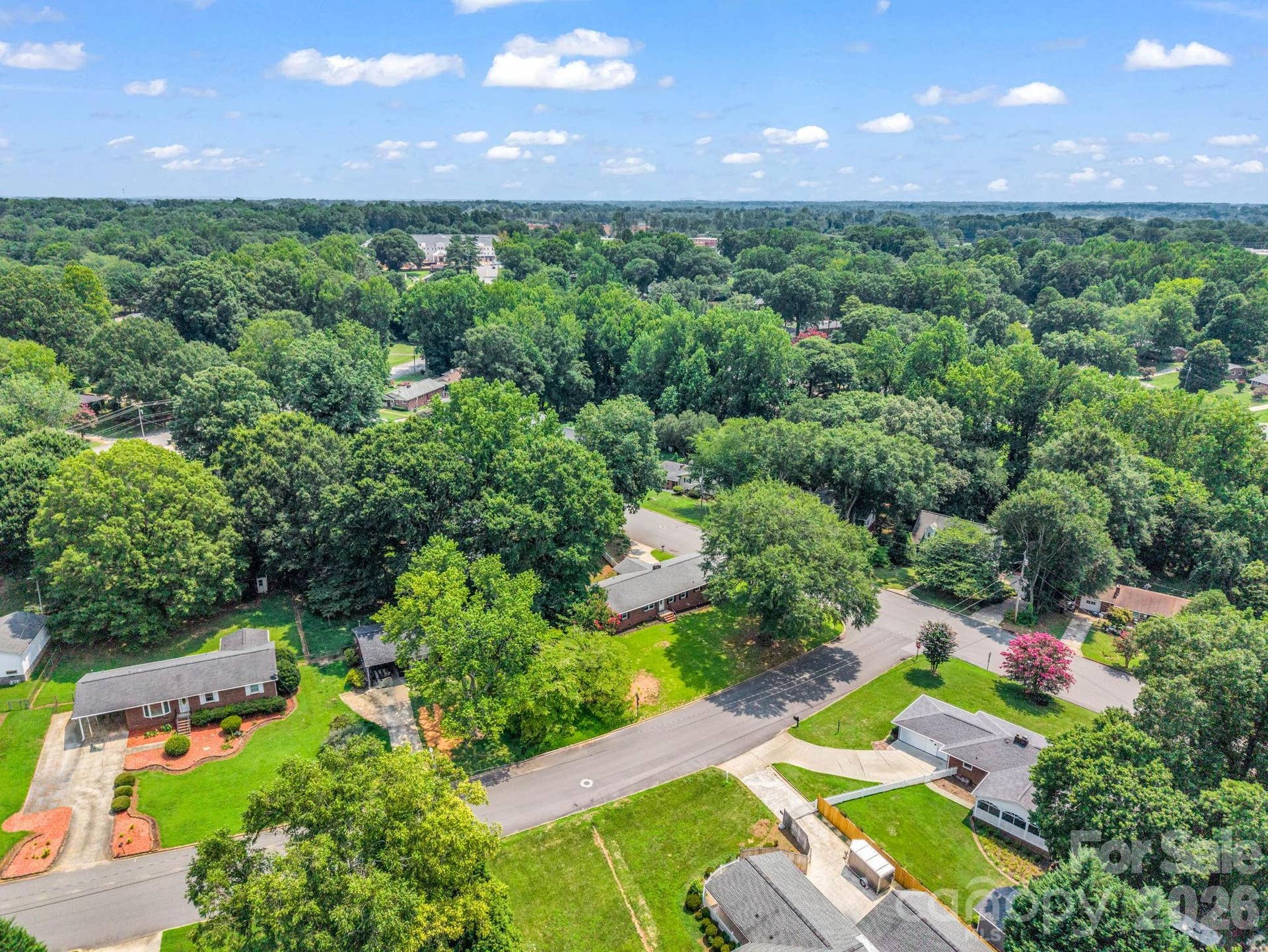 2044 Helen Drive, Gastonia, NC 28054 2044 Helen Drive, Gastonia, NC 28054