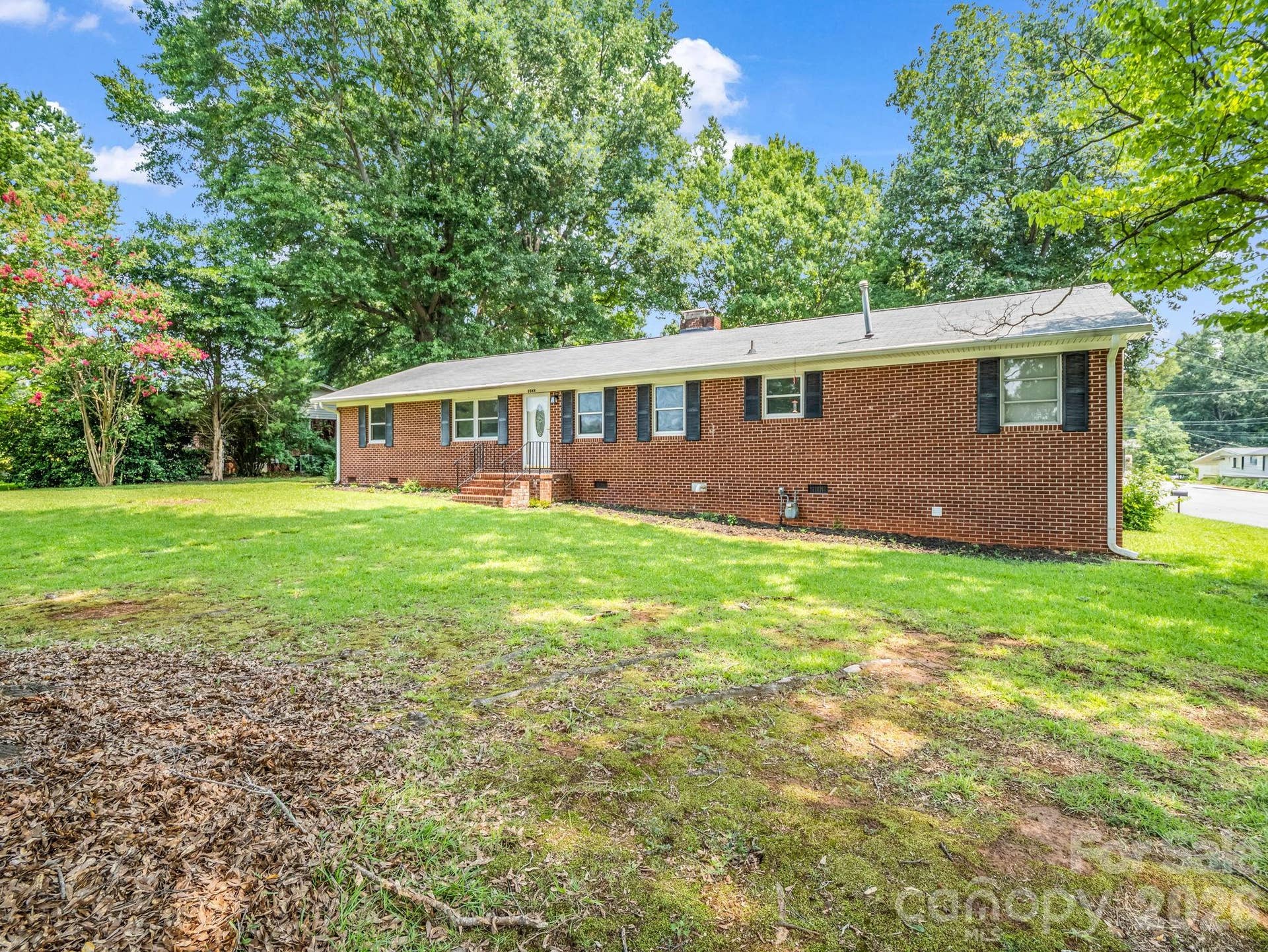 2044 Helen Drive, Gastonia, NC 28054 2044 Helen Drive, Gastonia, NC 28054