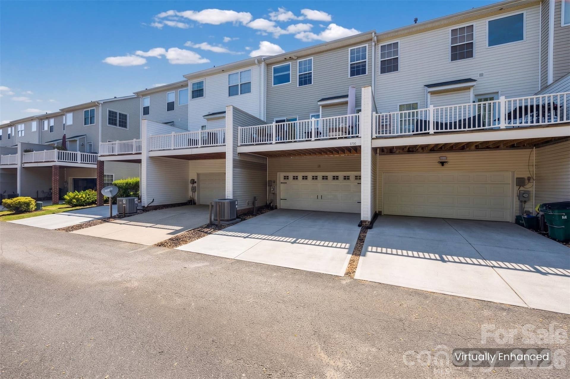 9700 Kings Parade Boulevard, Charlotte, NC 28273 9700 Kings Parade Boulevard, Charlotte, NC 28273