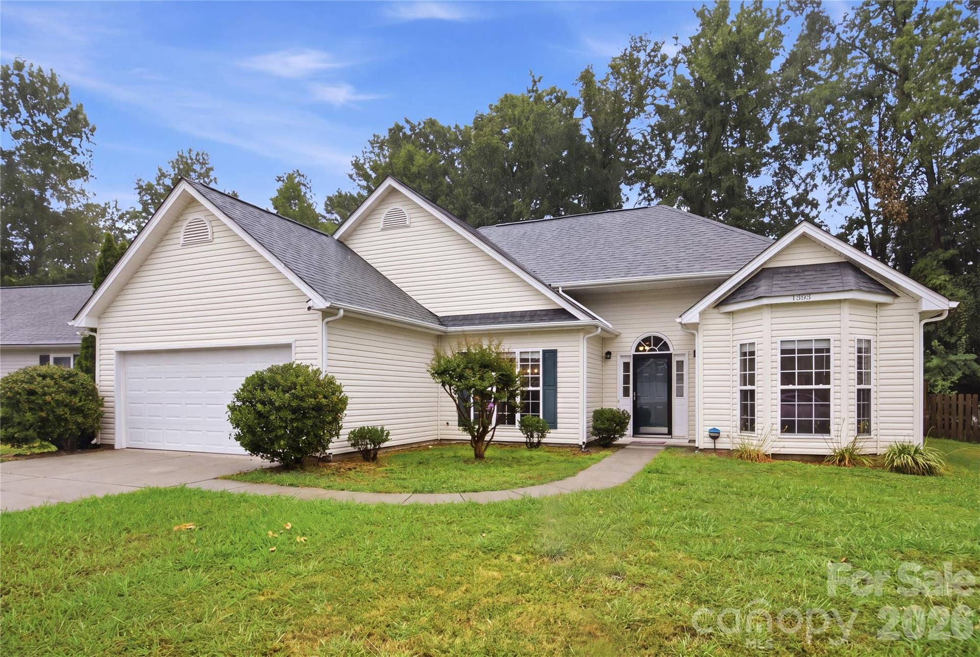 1393 Hollythorne Drive, Rock Hill, SC 29732 1393 Hollythorne Drive, Rock Hill, SC 29732