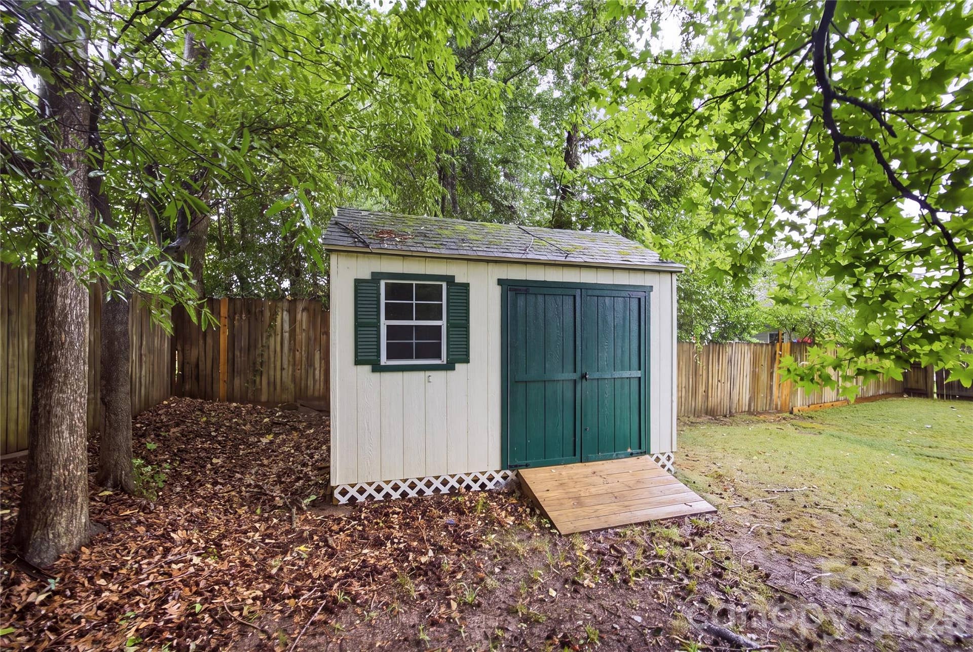 1393 Hollythorne Drive, Rock Hill, SC 29732 1393 Hollythorne Drive, Rock Hill, SC 29732