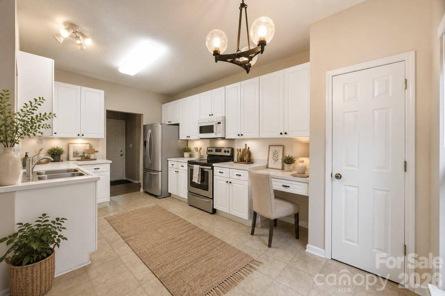 1393 Hollythorne Drive, Rock Hill, SC 29732 Virtually Staged