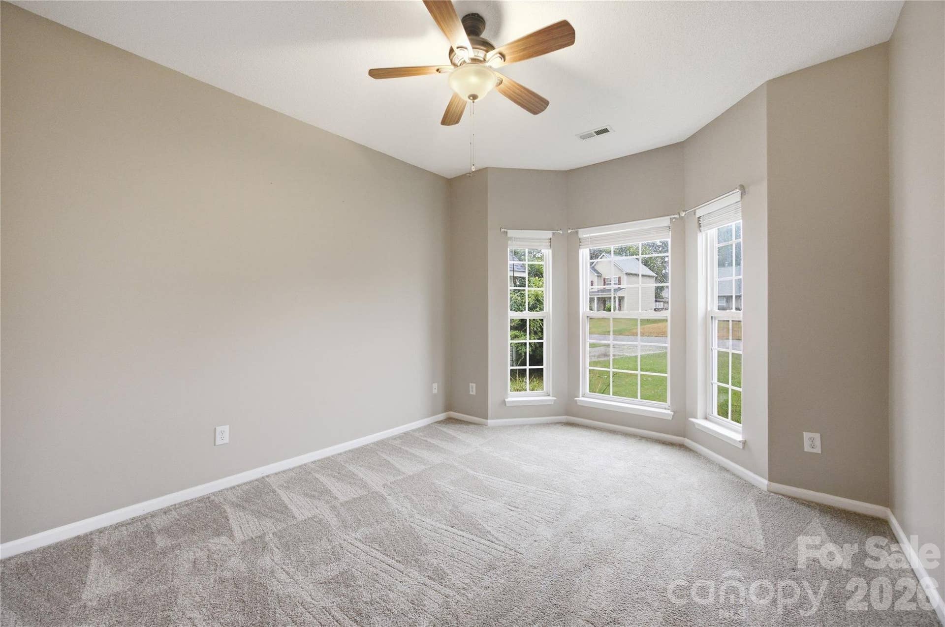 1393 Hollythorne Drive, Rock Hill, SC 29732 1393 Hollythorne Drive, Rock Hill, SC 29732