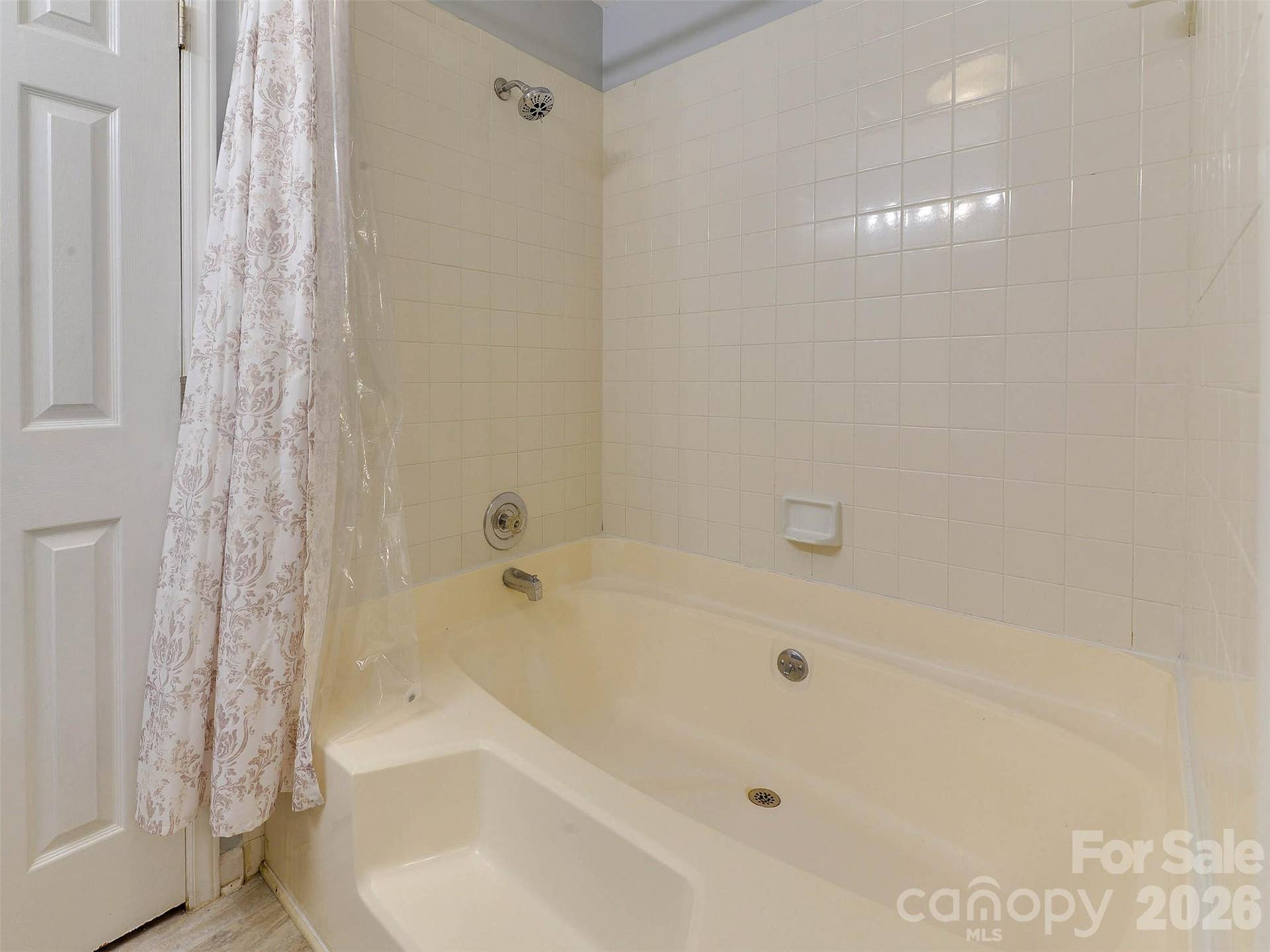 Oversized Tub