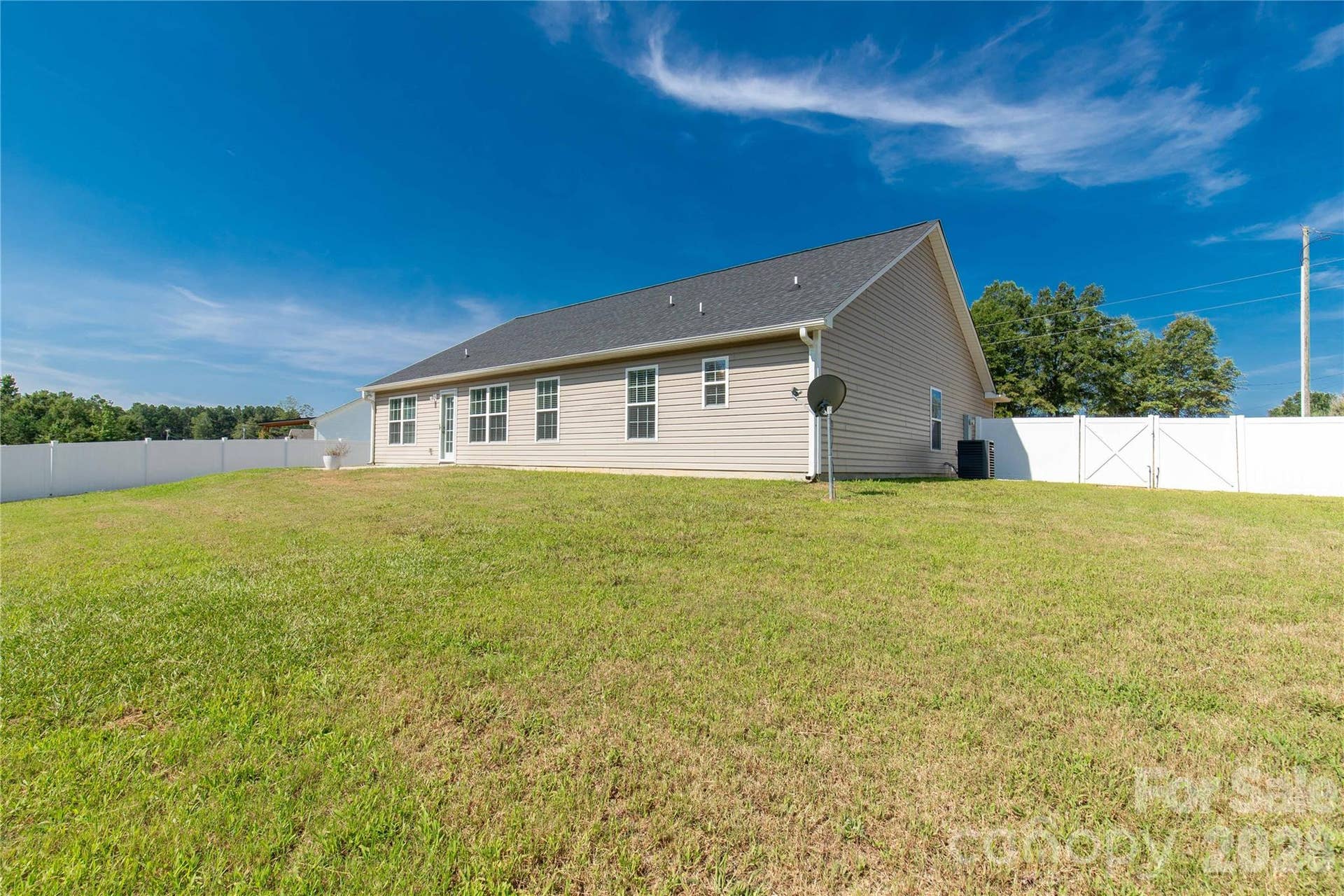 6407 Hunting Creek Road, Lancaster, SC 29720 Back of House