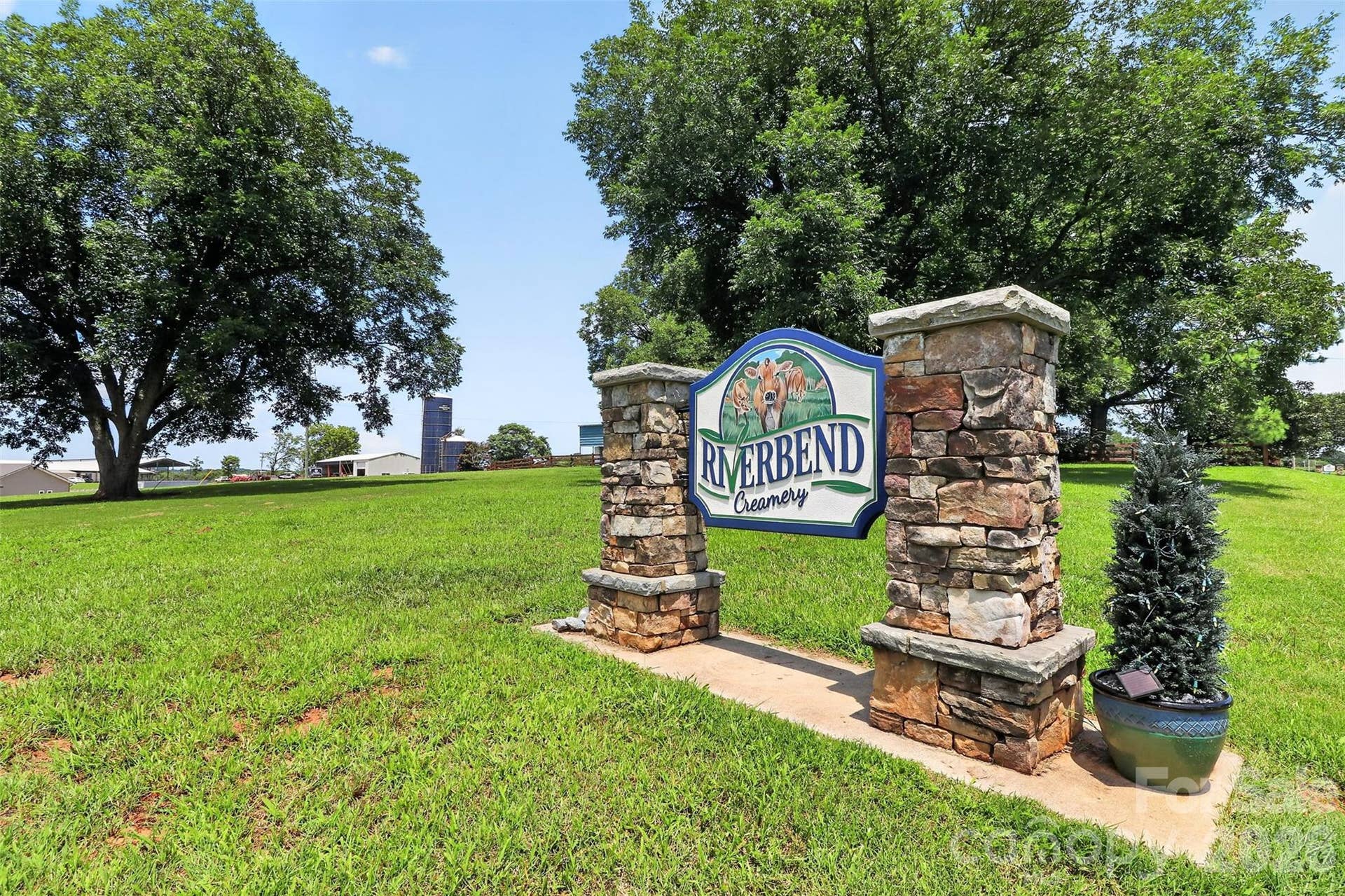 3889 Ritchie Road, Lincolnton, NC 28092