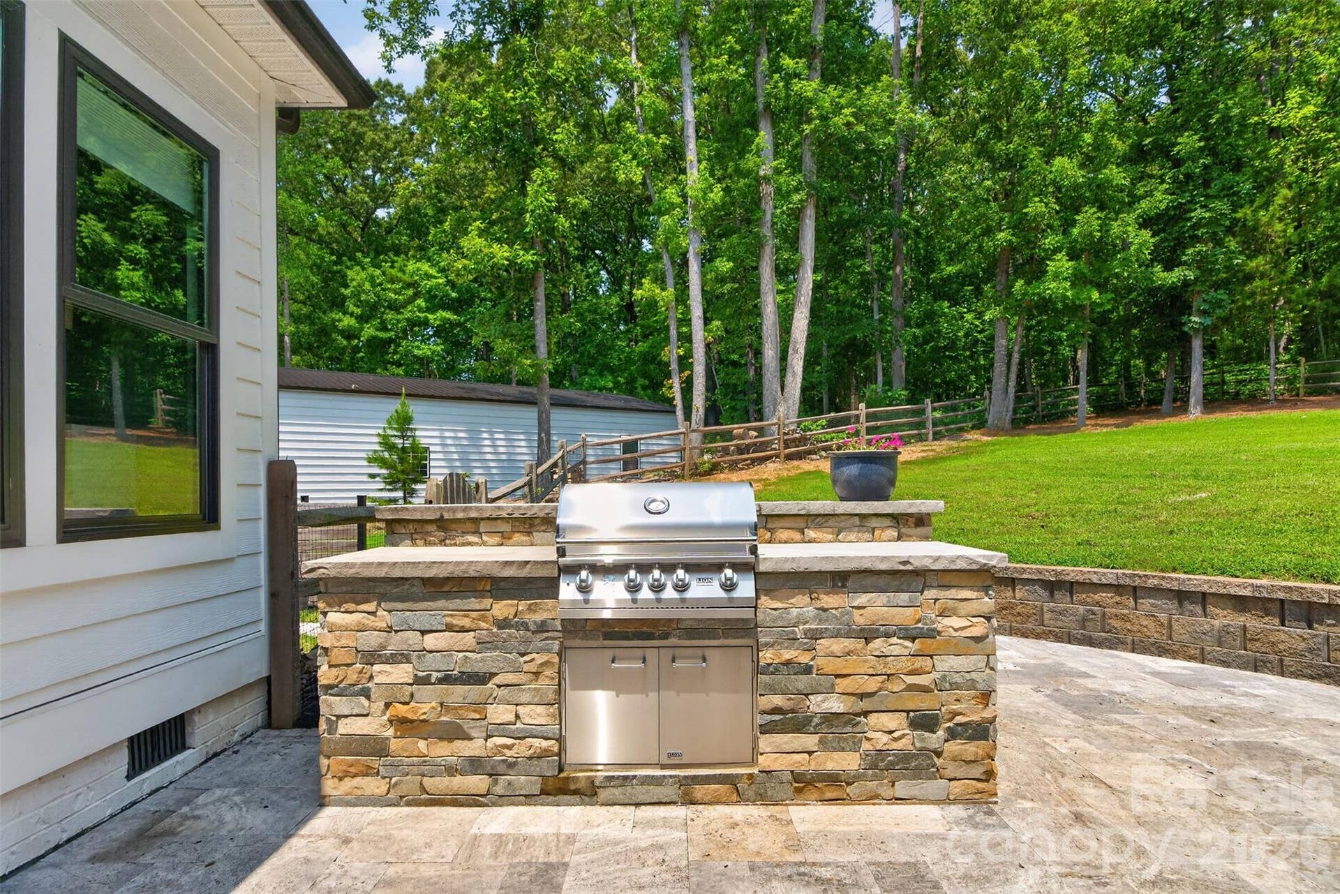 809 Woodland Forest Drive, Waxhaw, NC 28173 It Grillin Time!