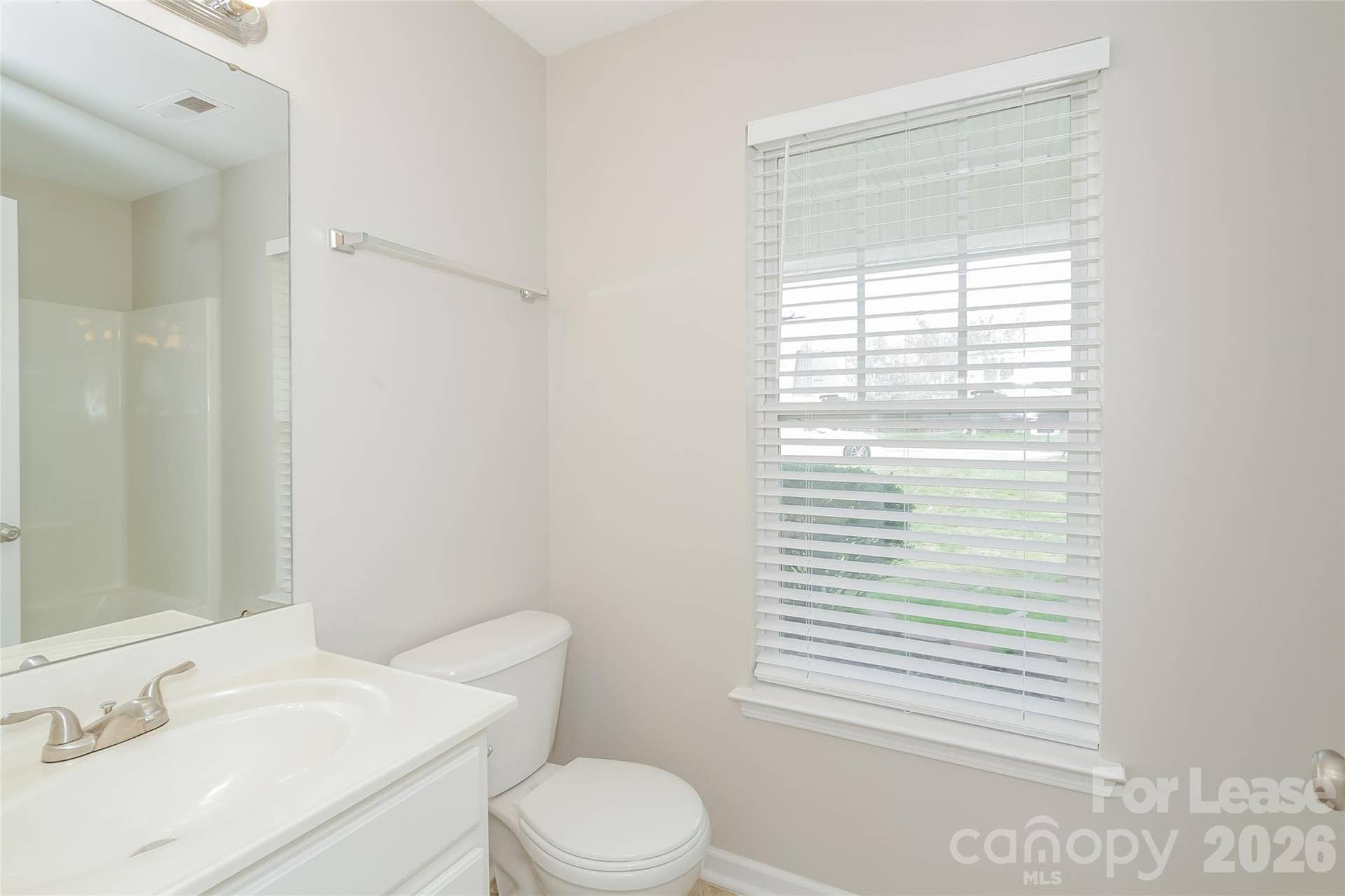 2117 Sebastiani Drive, Charlotte, NC 28214 2117 Sebastiani Drive, Charlotte, NC 28214