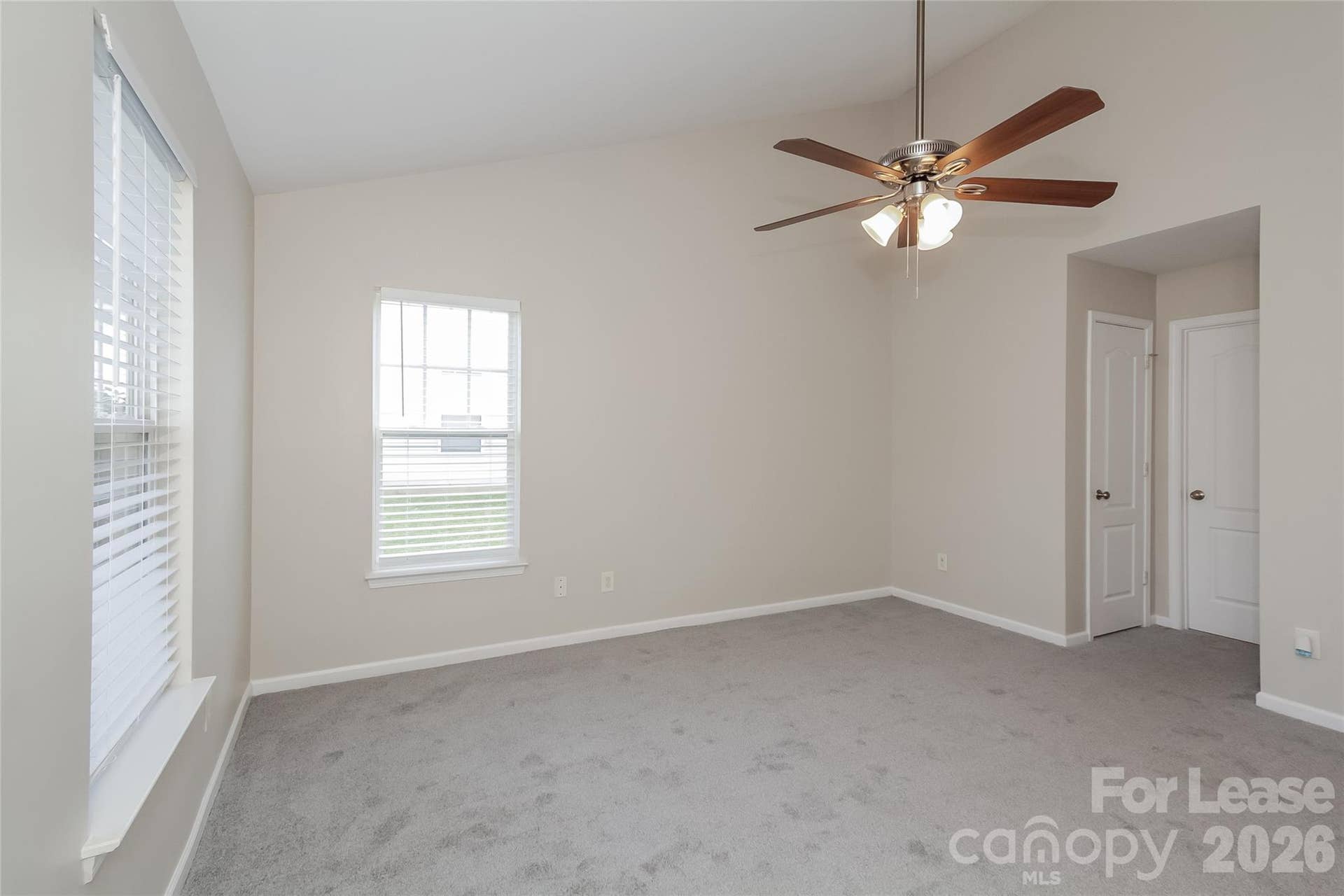 2117 Sebastiani Drive, Charlotte, NC 28214 2117 Sebastiani Drive, Charlotte, NC 28214